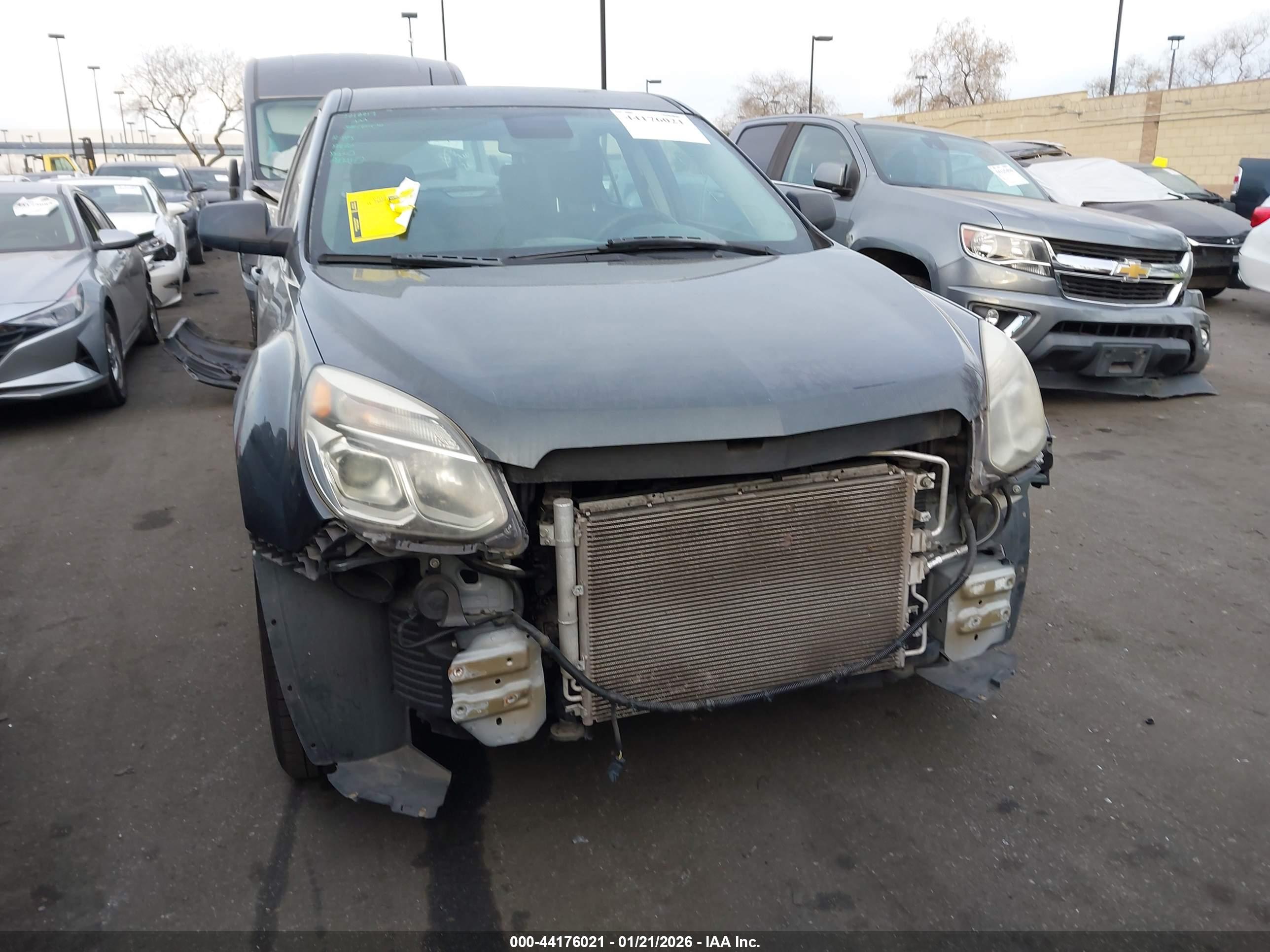 CHEVROLET EQUINOX image 6