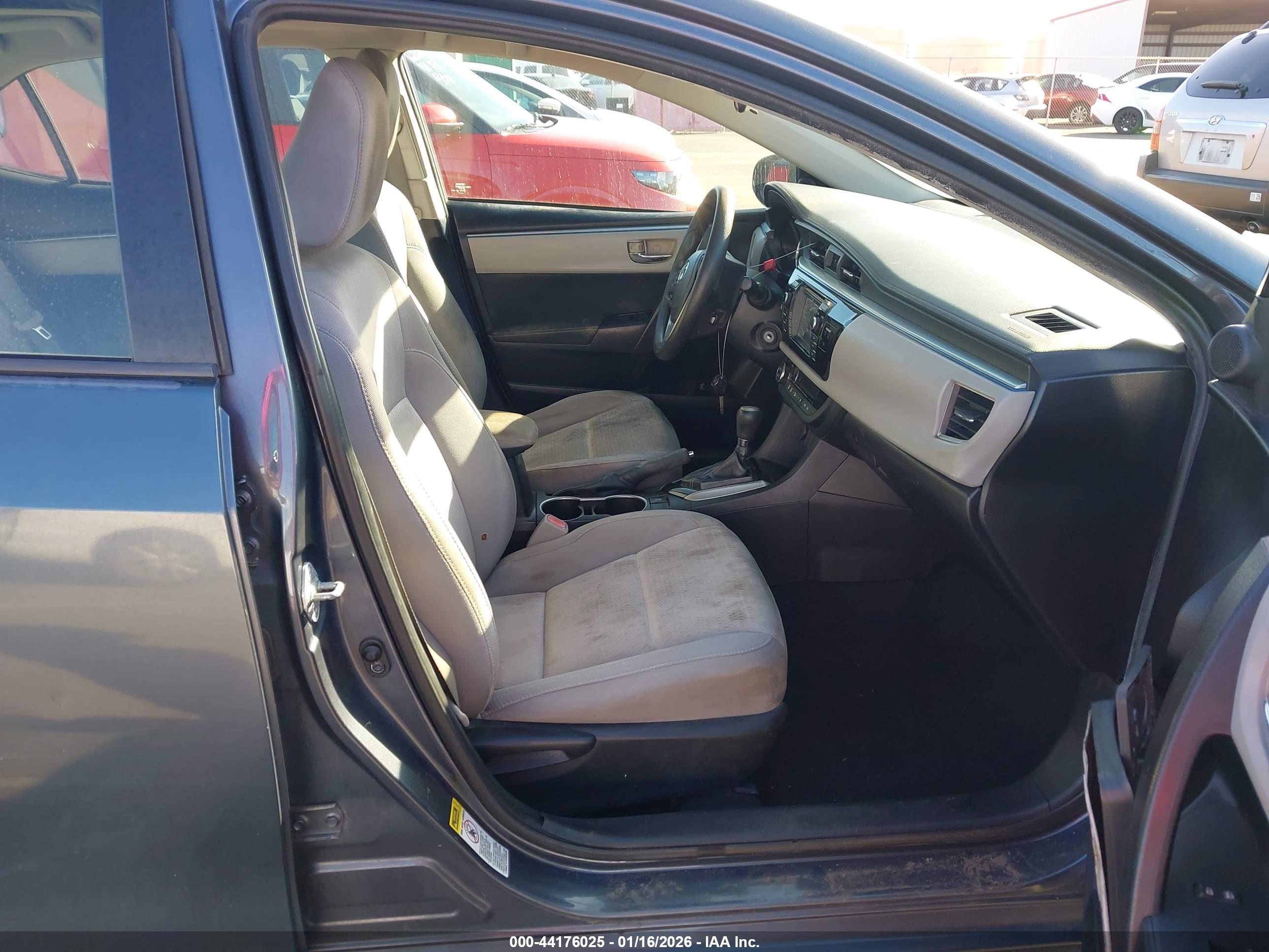 TOYOTA COROLLA image 5
