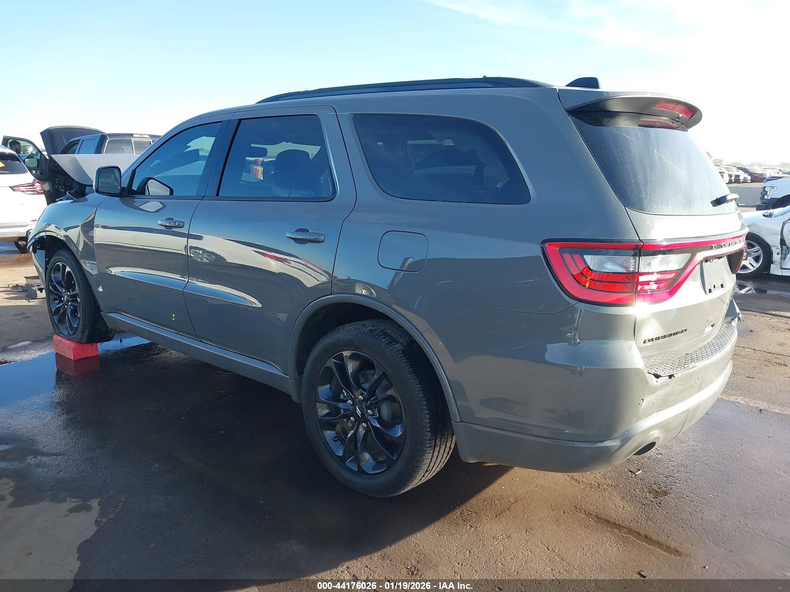 DODGE DURANGO image 3