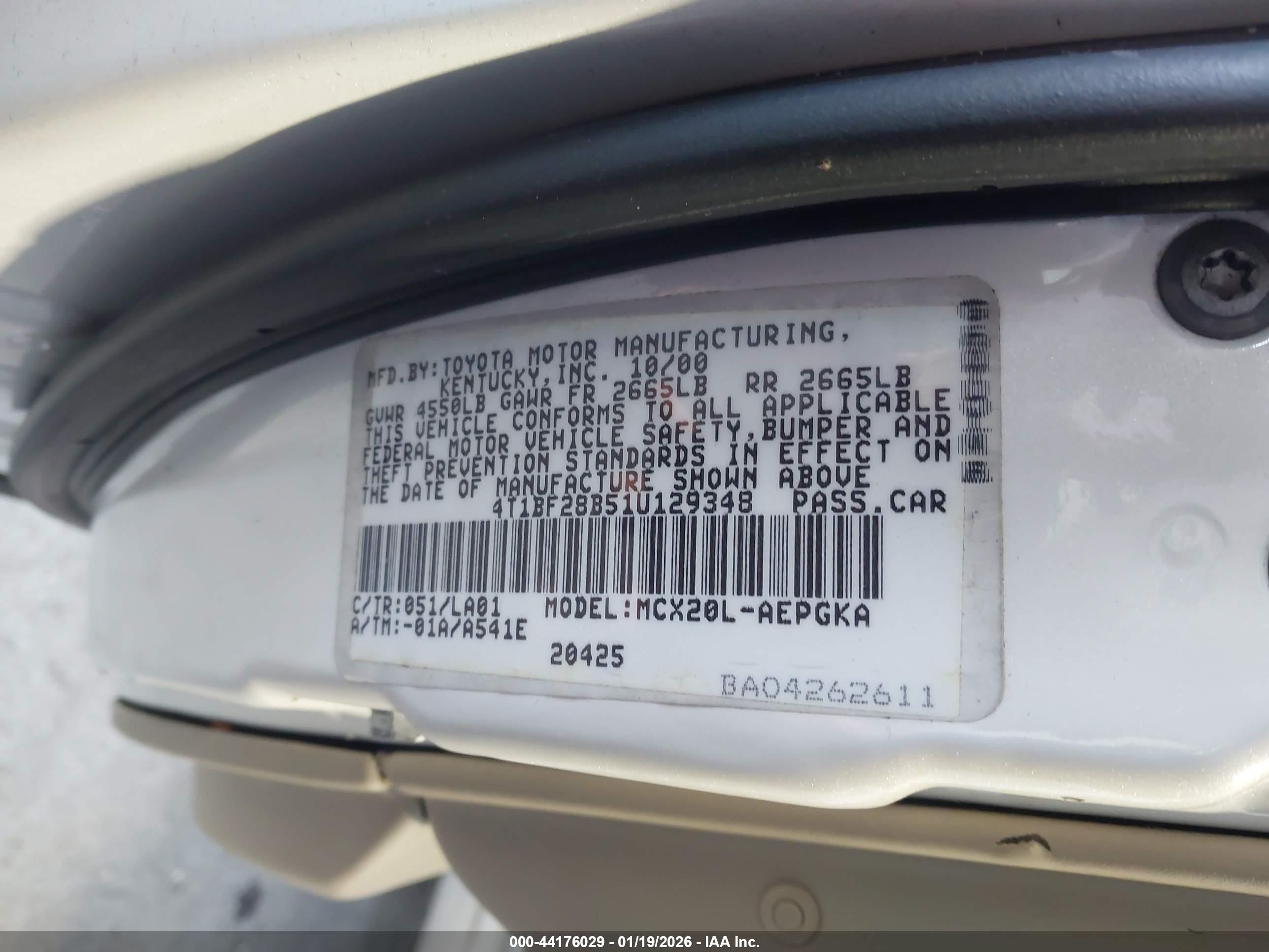TOYOTA AVALON image 9