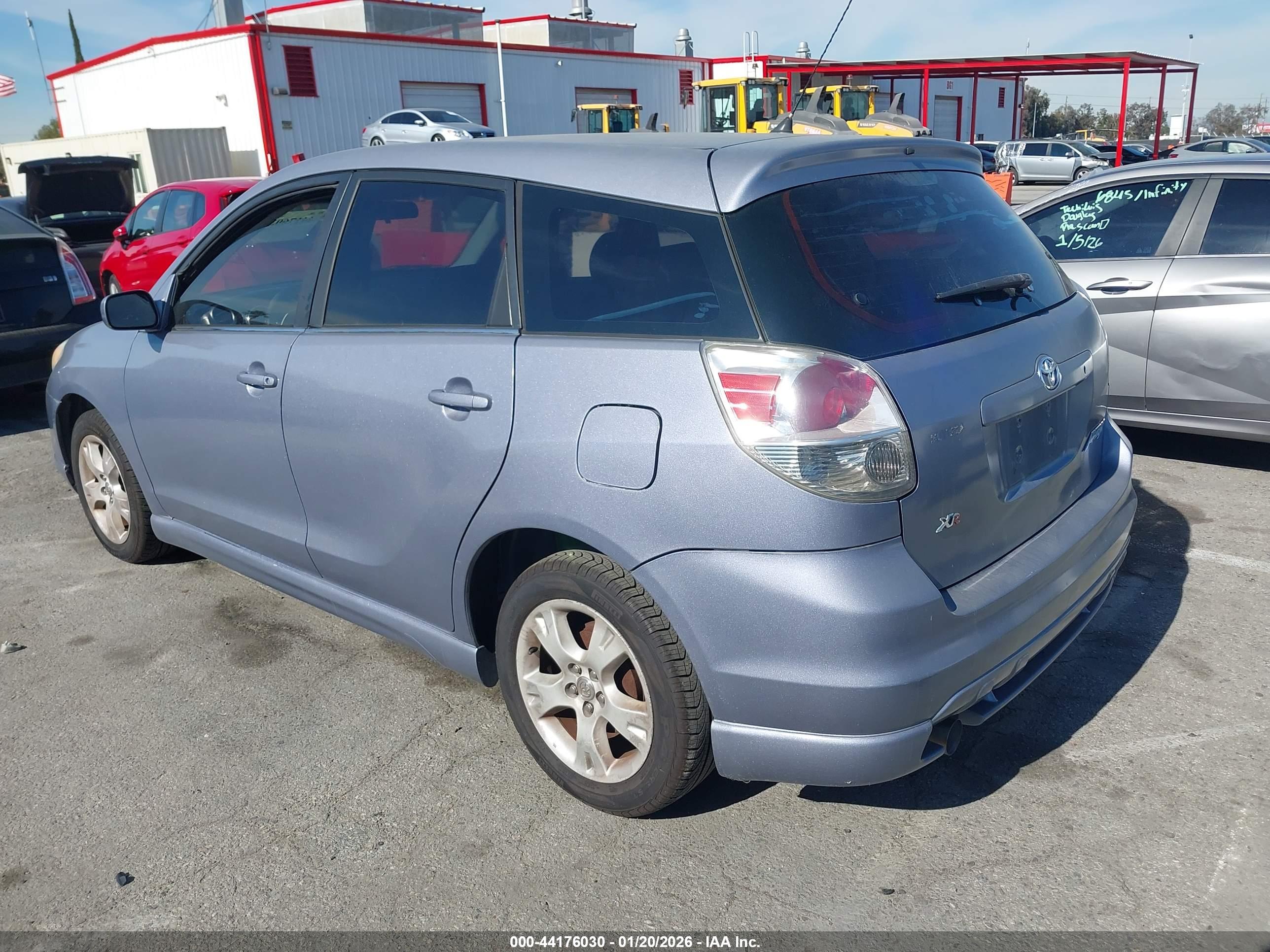 TOYOTA MATRIX image 3