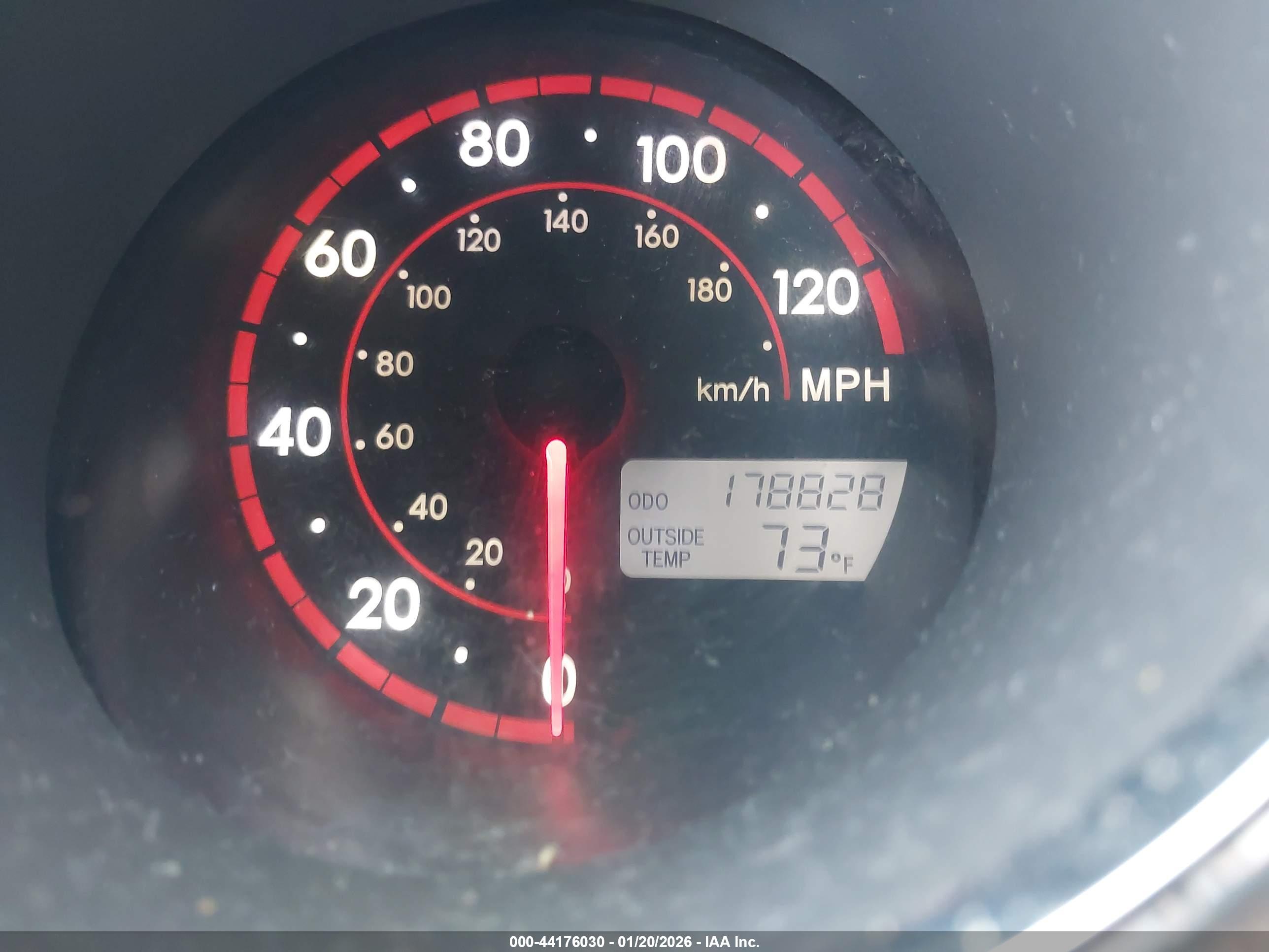 TOYOTA MATRIX image 7
