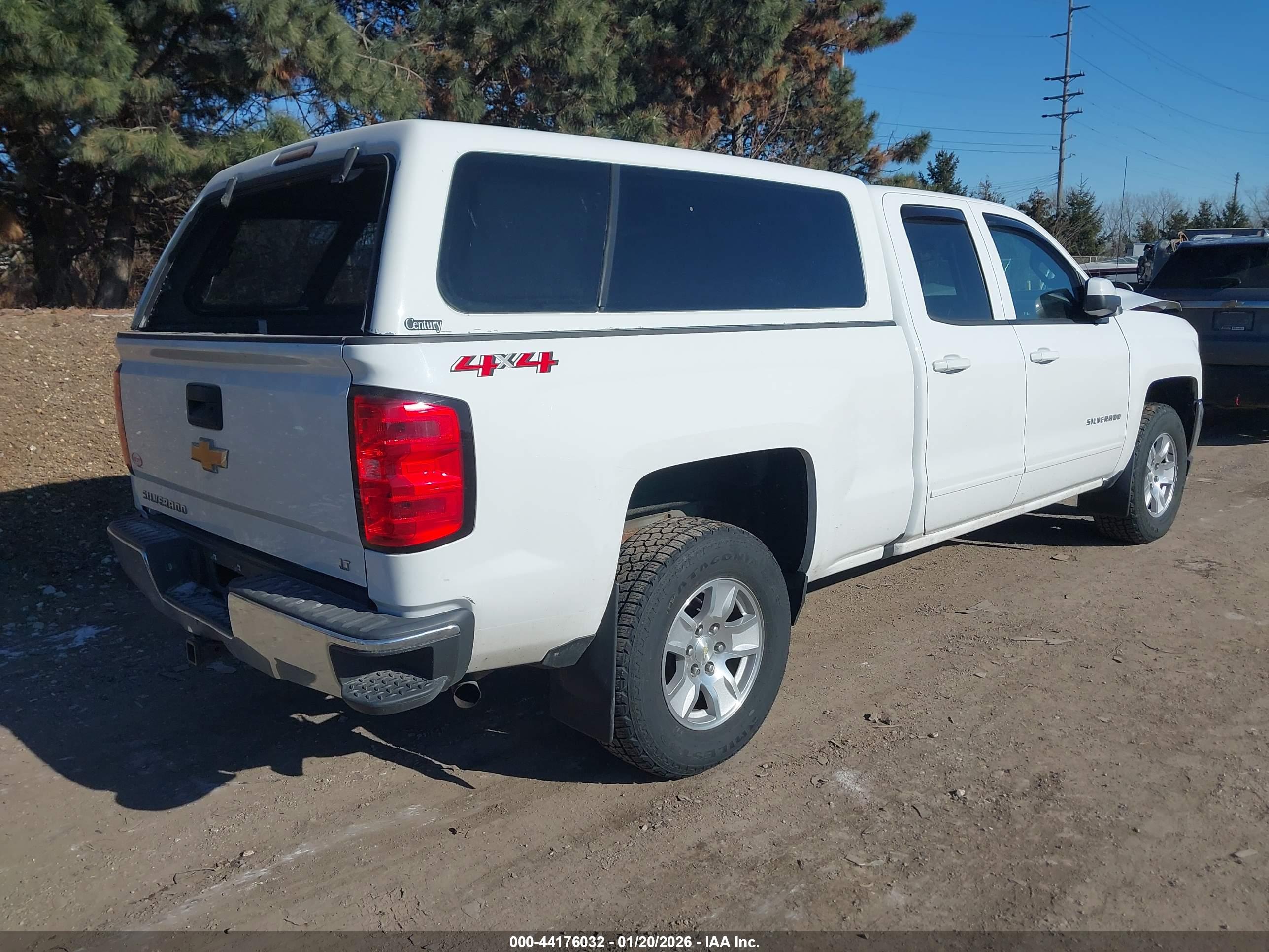 CHEVROLET SILVERADO image 4