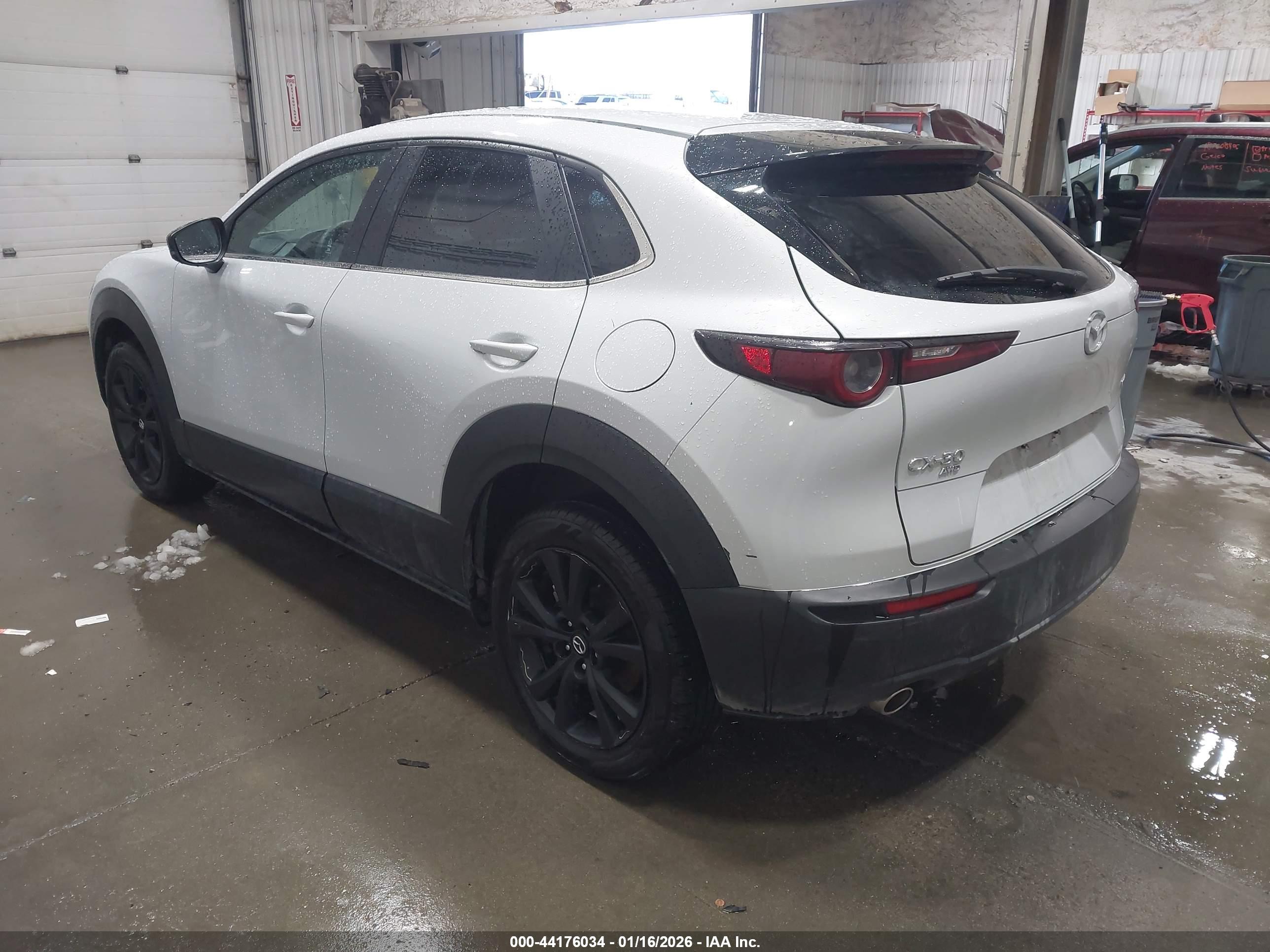 MAZDA CX-30 image 3