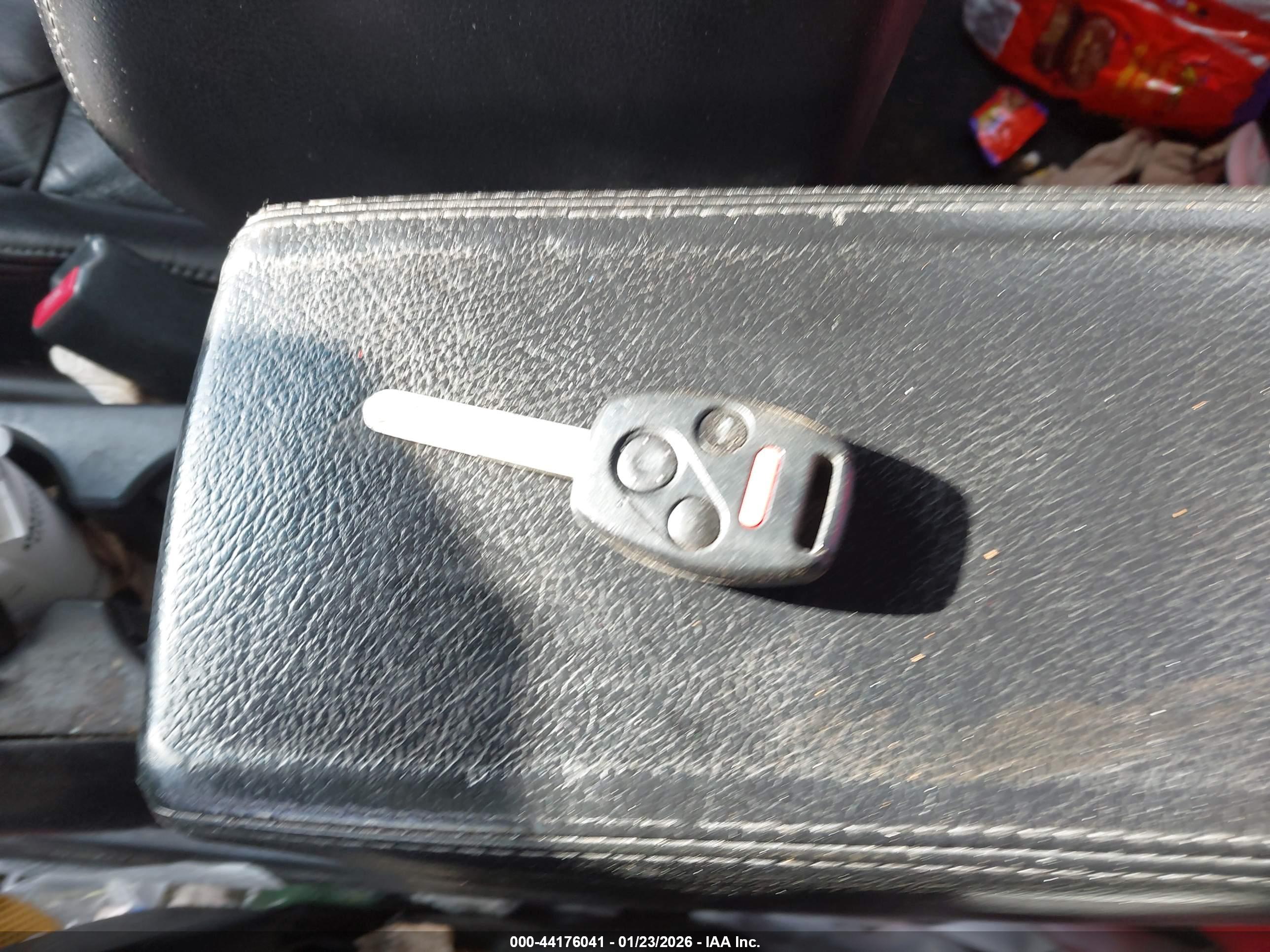 HONDA ACCORD image 11