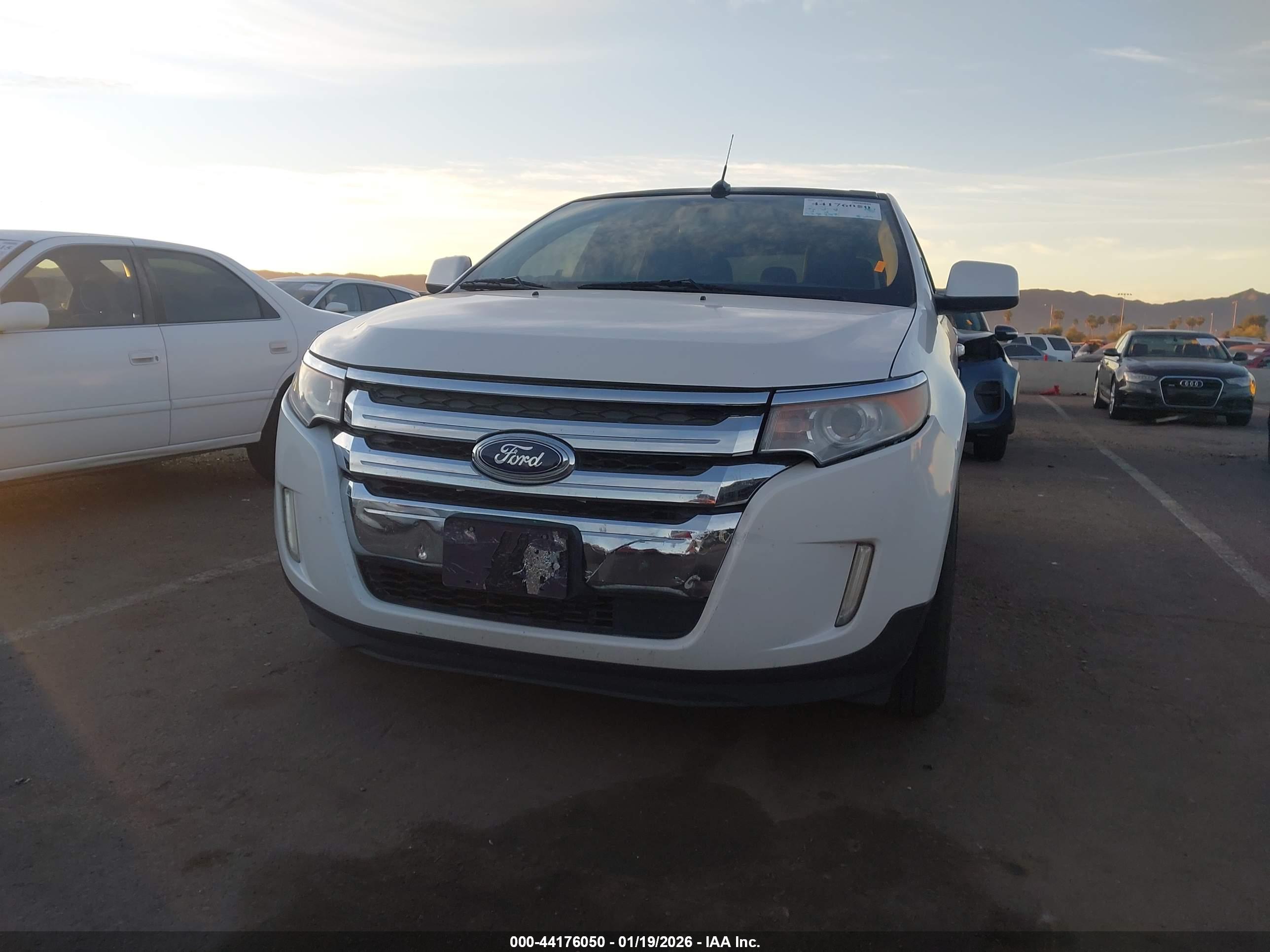 FORD EDGE image 6