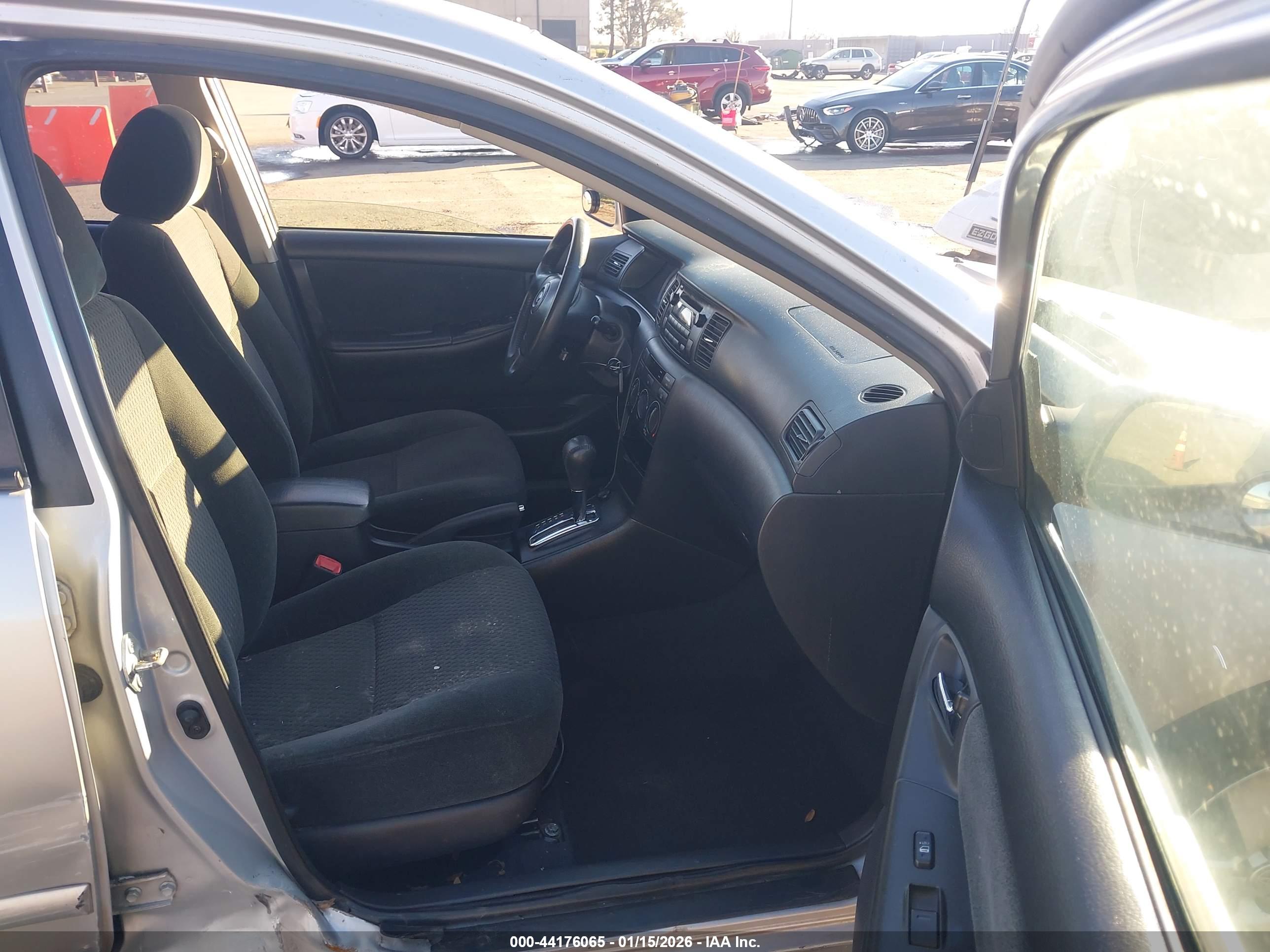 TOYOTA COROLLA image 5
