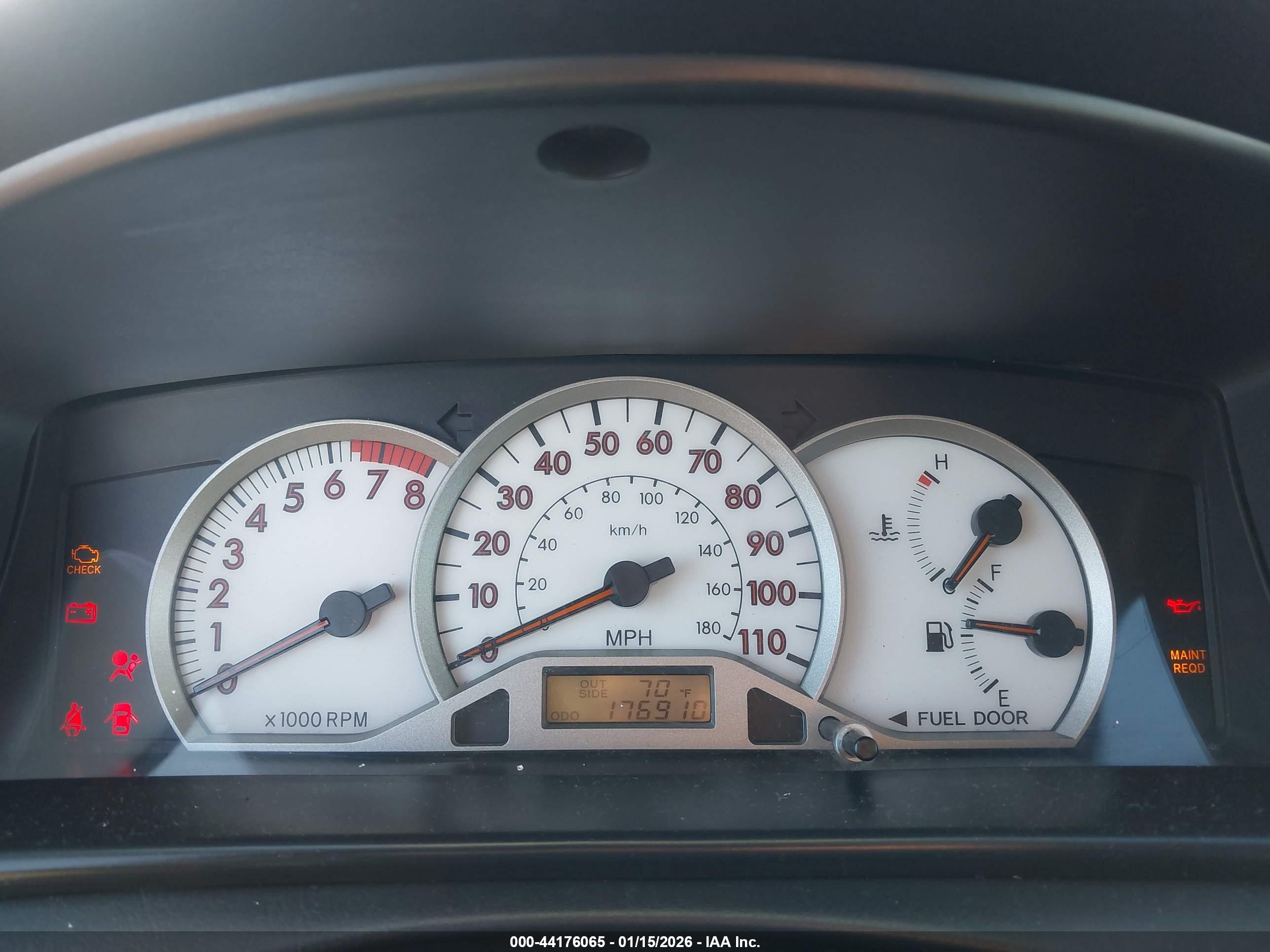 TOYOTA COROLLA image 7