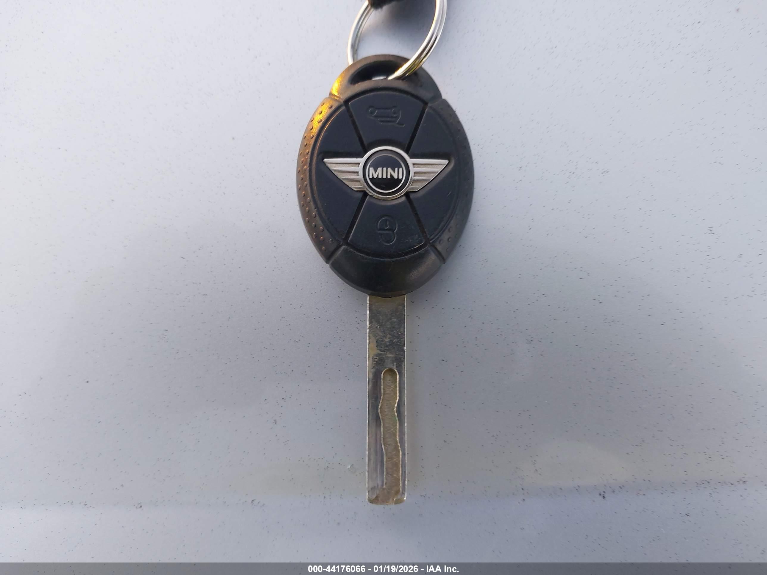 MINI COOPER image 11
