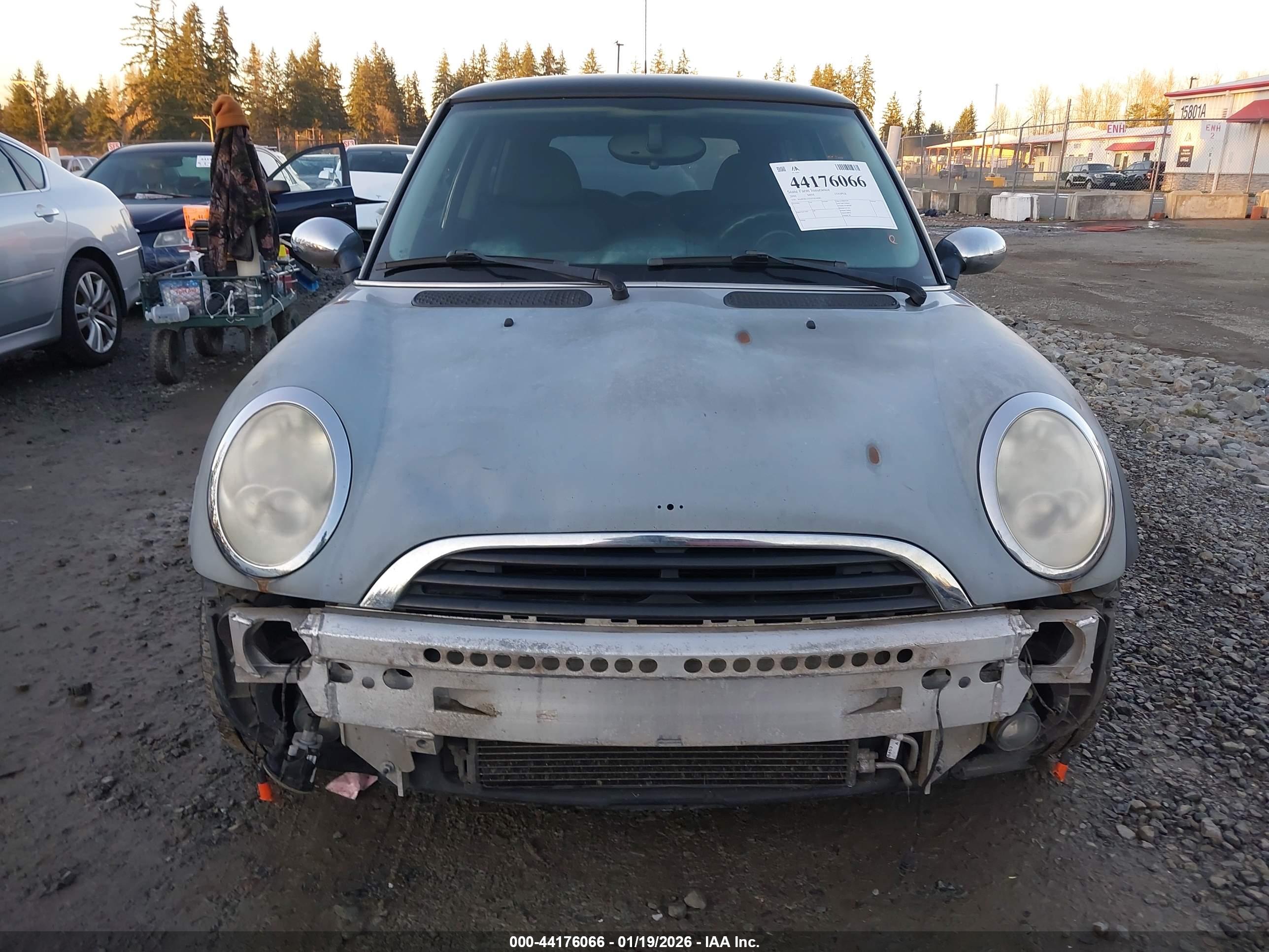 MINI COOPER image 6