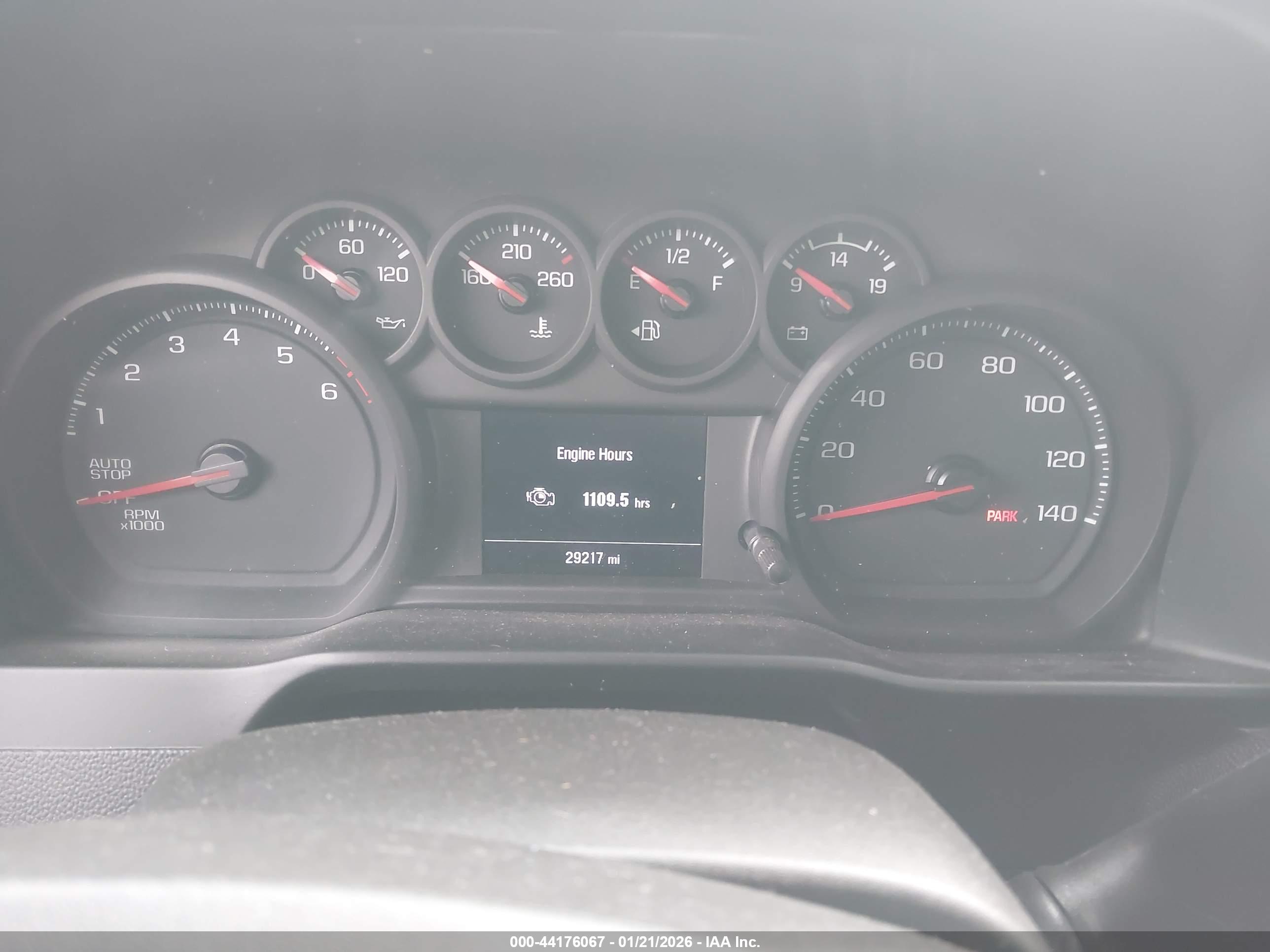 CHEVROLET SILVERADO image 7