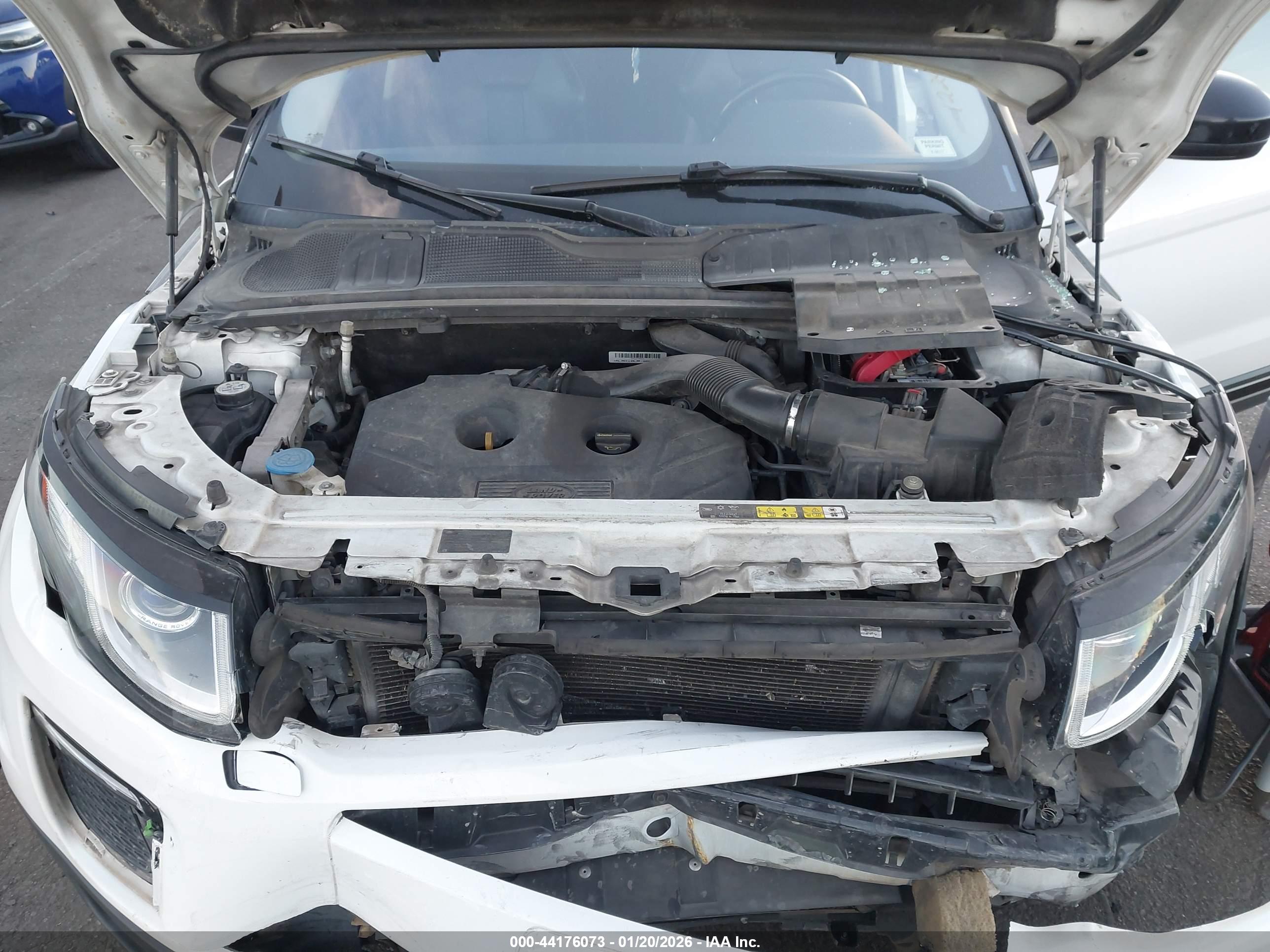LAND ROVER image 10