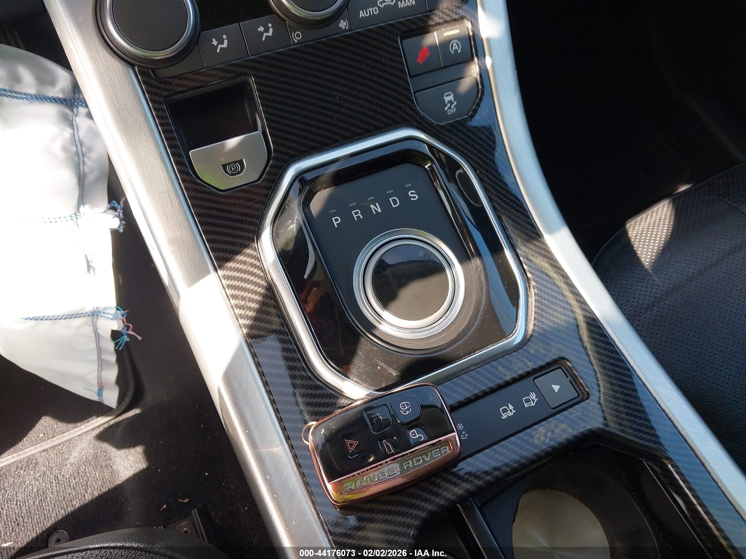 LAND ROVER image 11