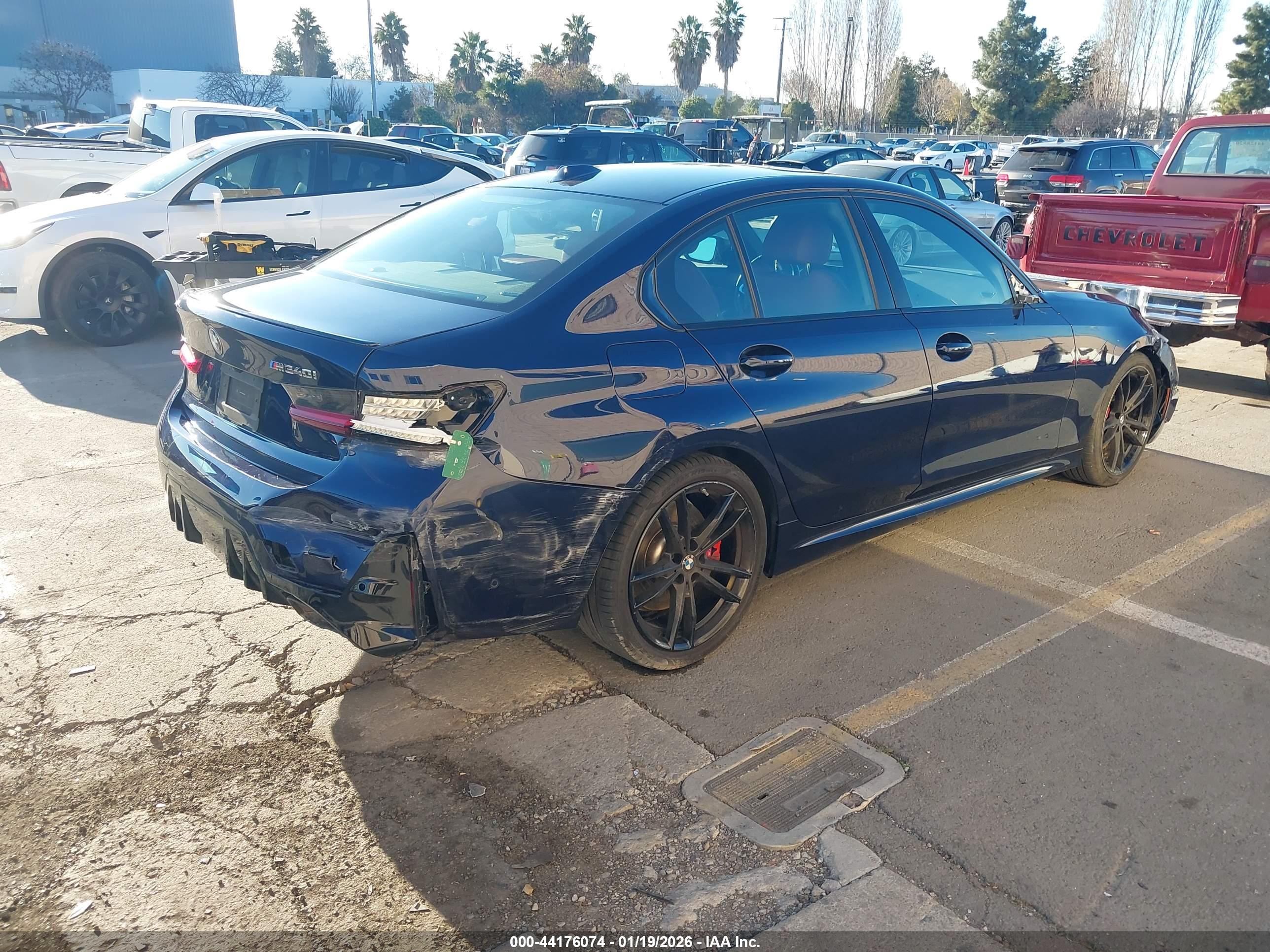 BMW M340I image 4