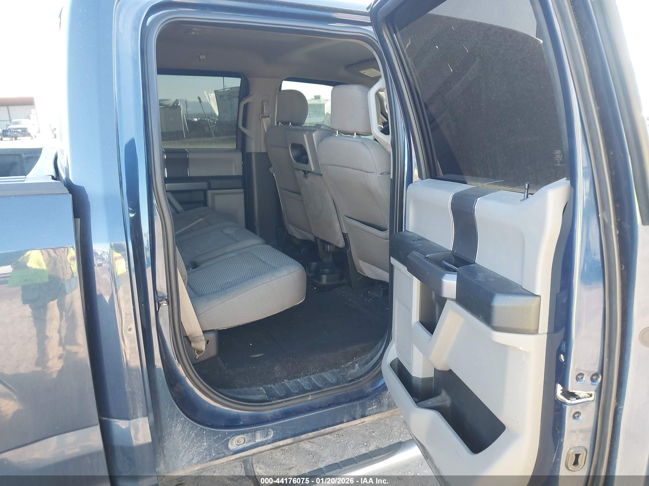 FORD F-150 image 8