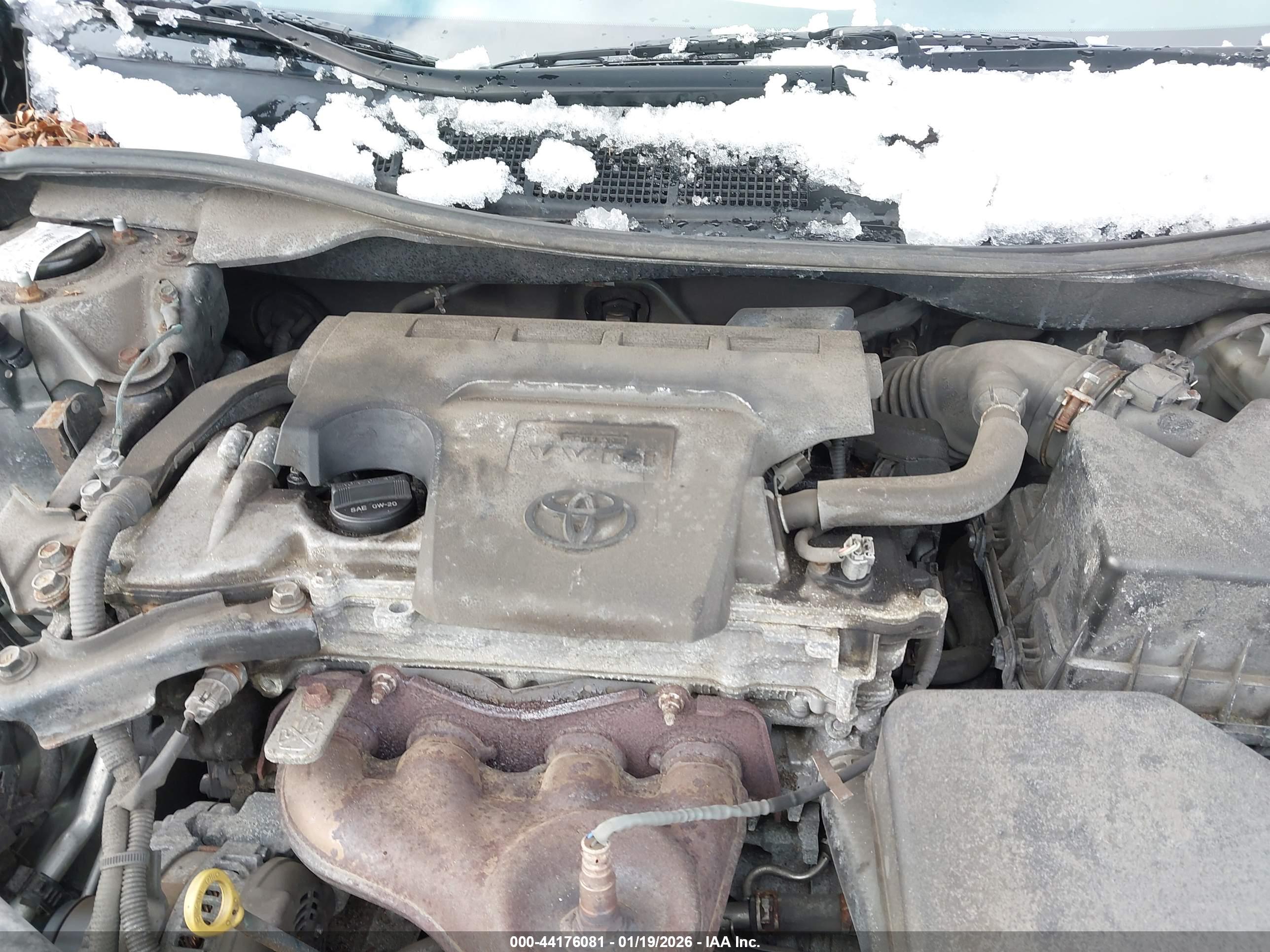 TOYOTA CAMRY image 10