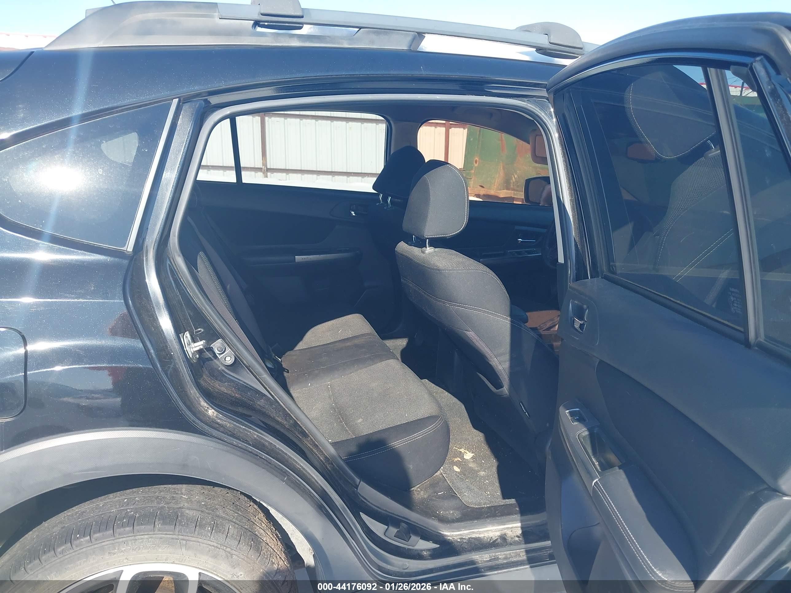 SUBARU XV image 8