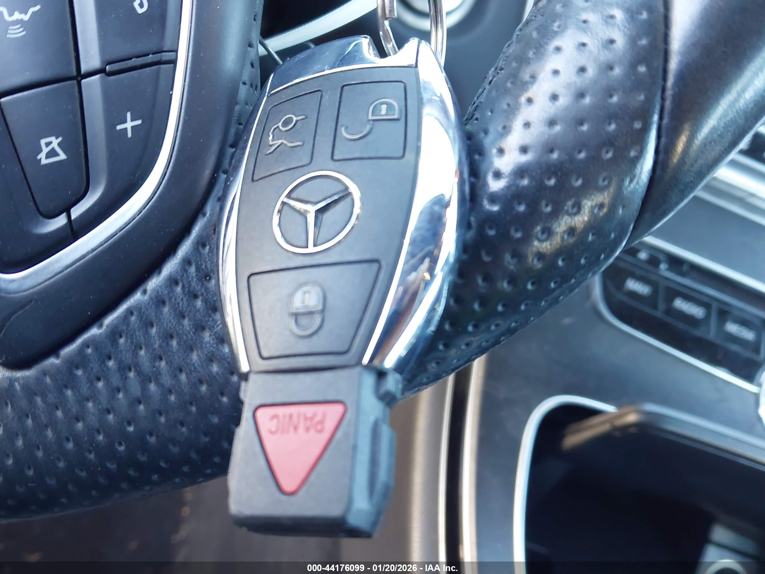 MERCEDES-BENZ C image 11