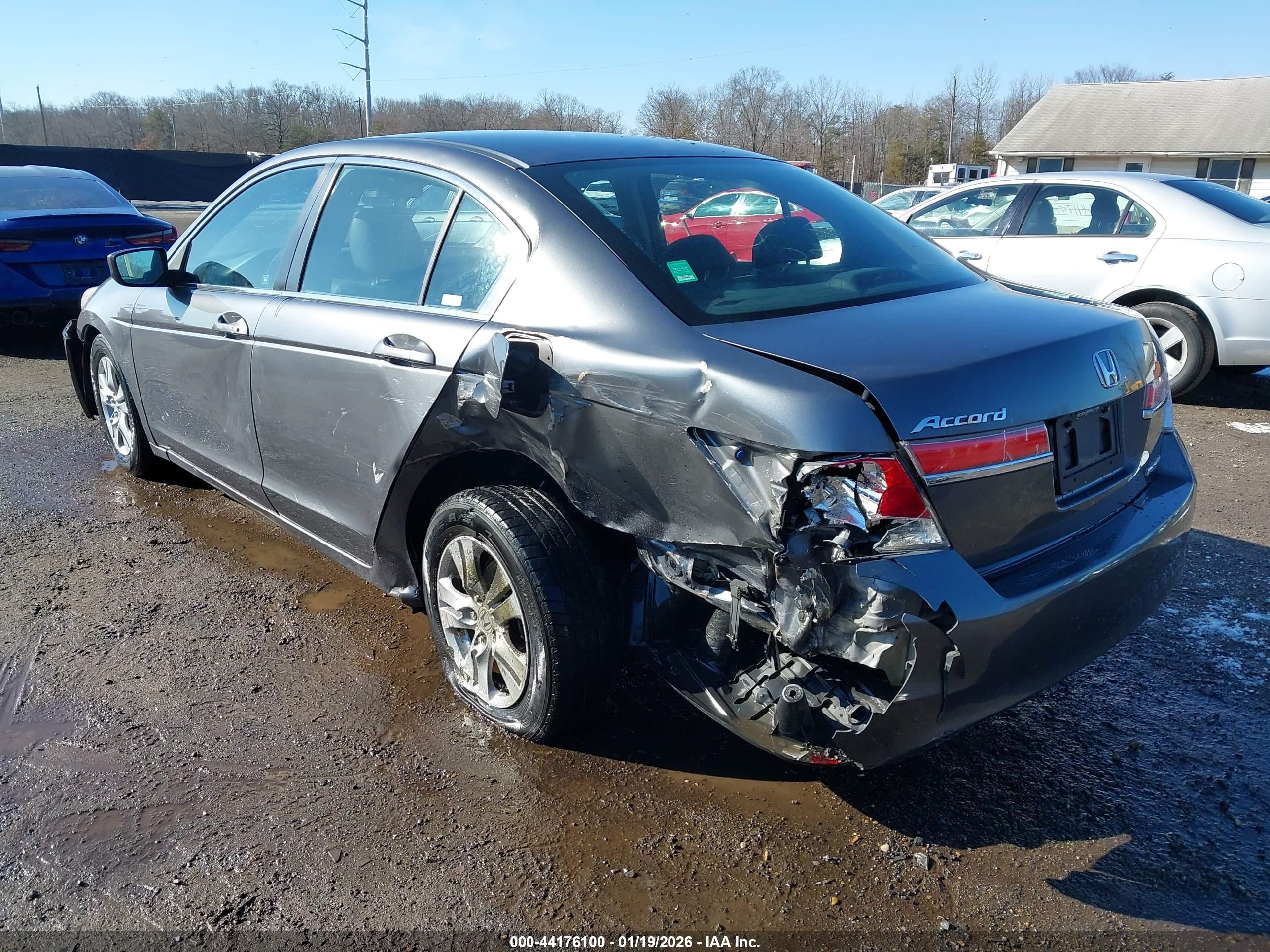 HONDA ACCORD image 3