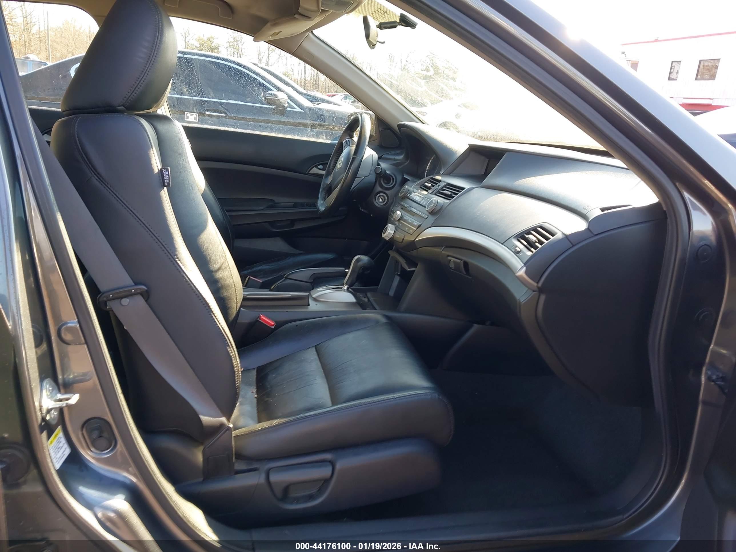 HONDA ACCORD image 5