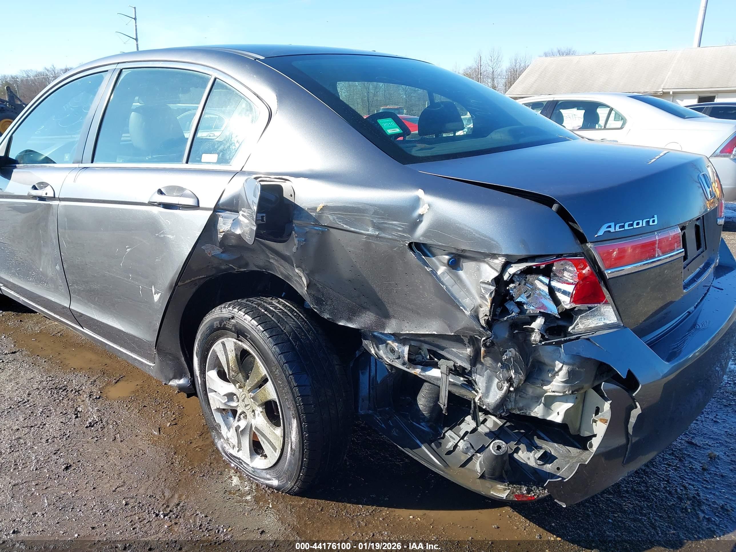 HONDA ACCORD image 6