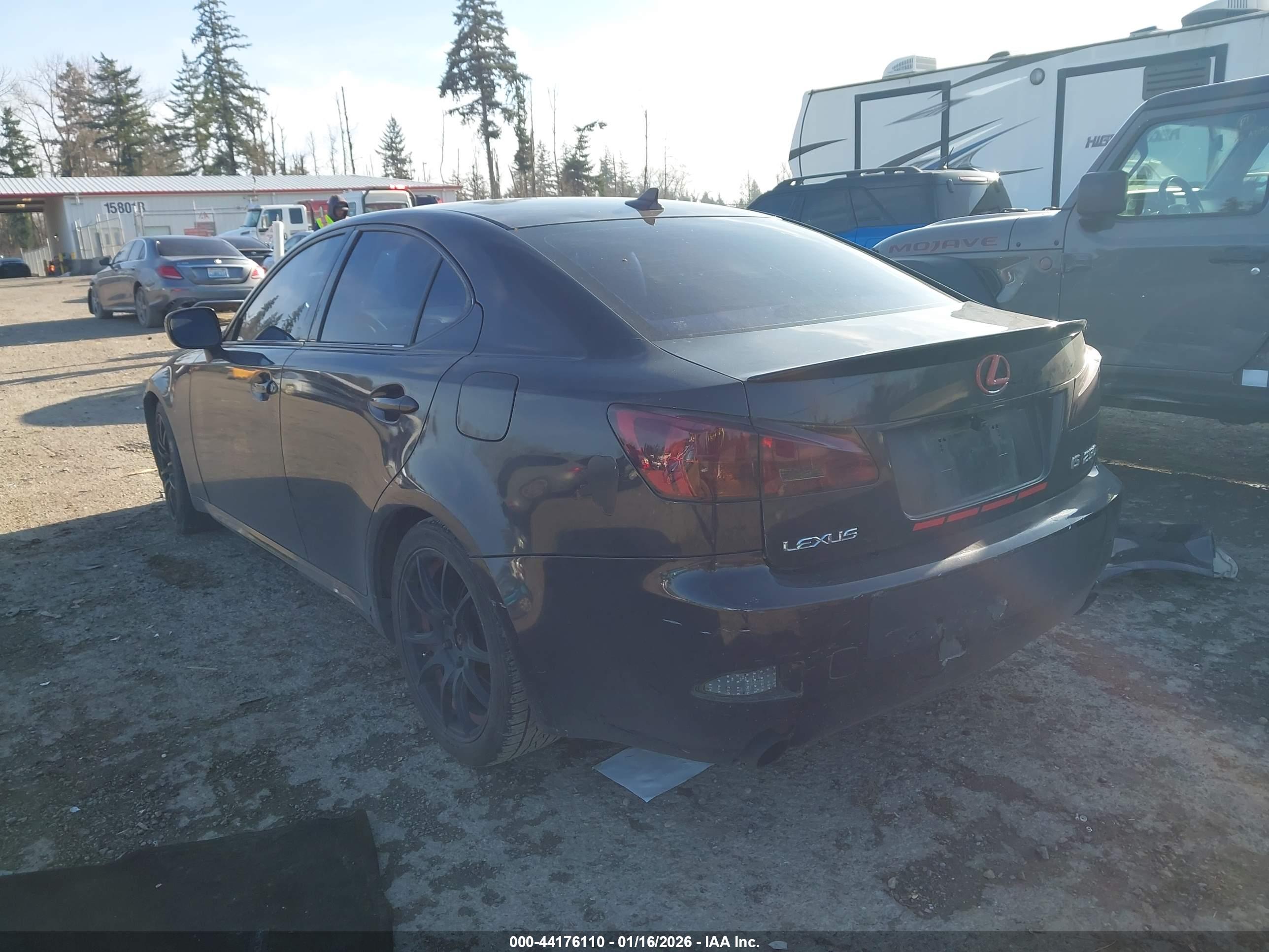 LEXUS IS image 3