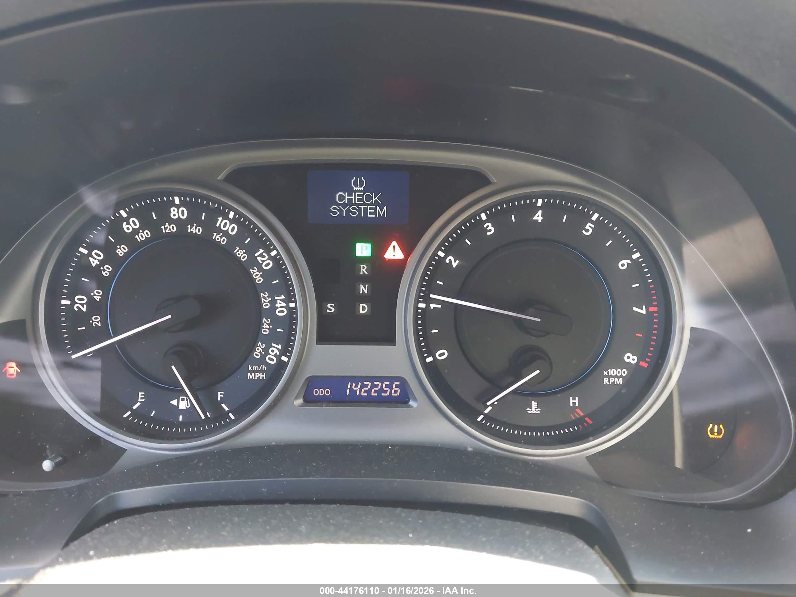 LEXUS IS image 7