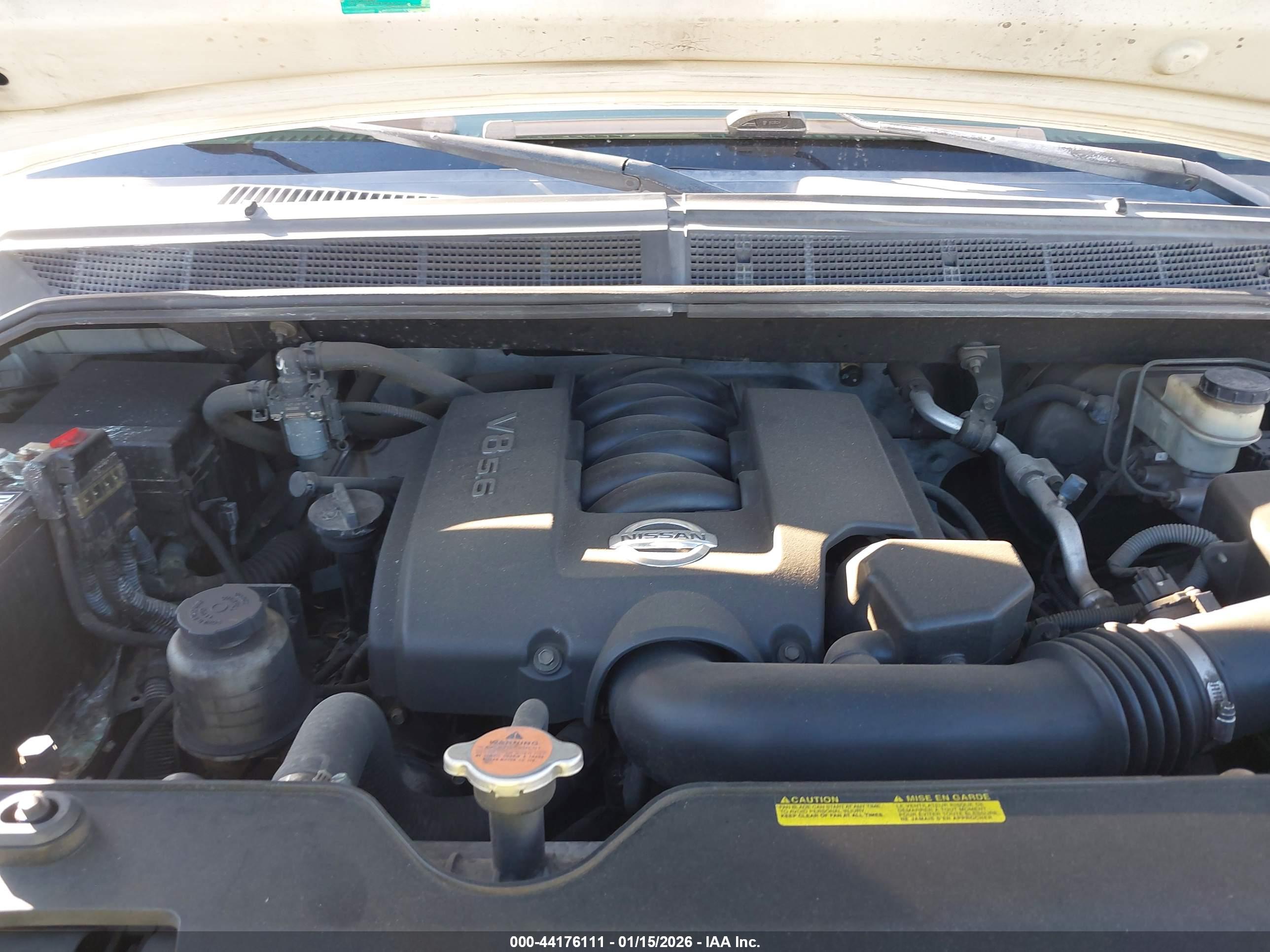 NISSAN TITAN image 10