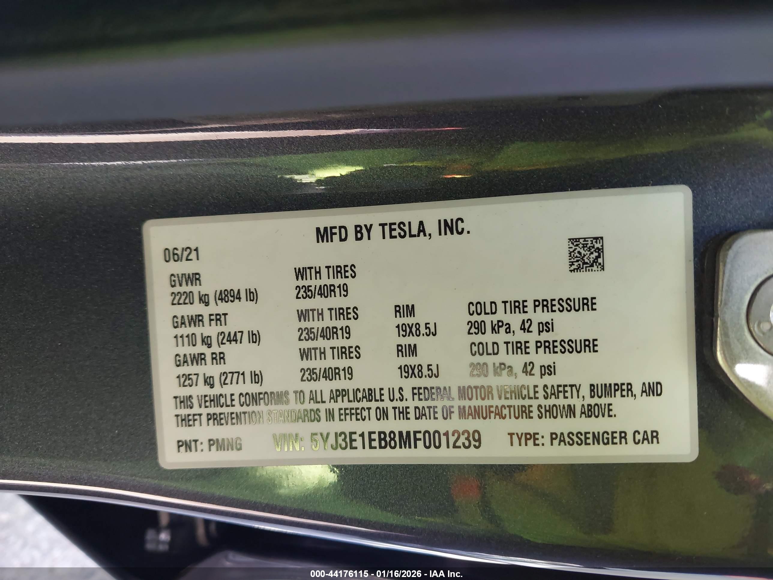 TESLA MODEL image 9