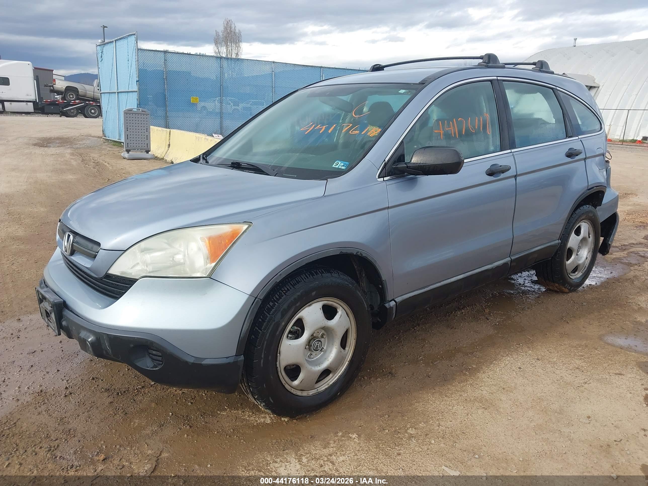HONDA CR-V image 2
