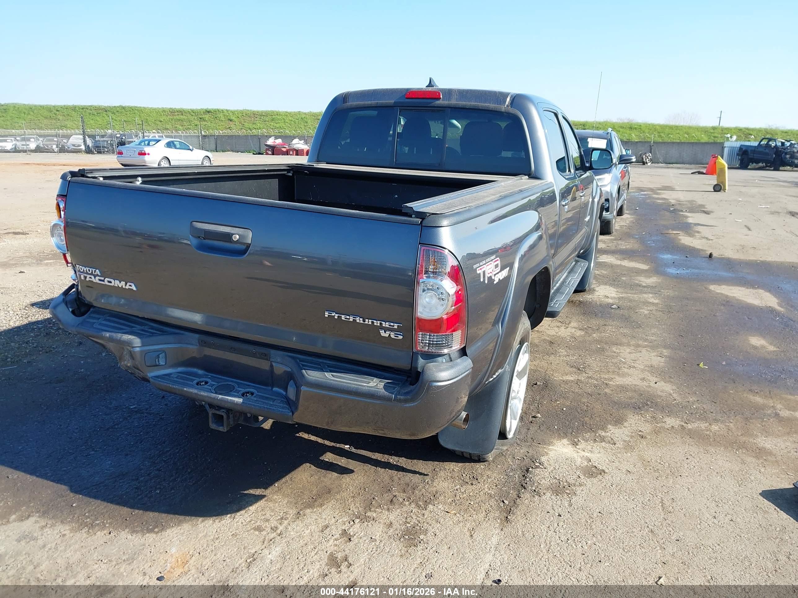 TOYOTA TACOMA image 4