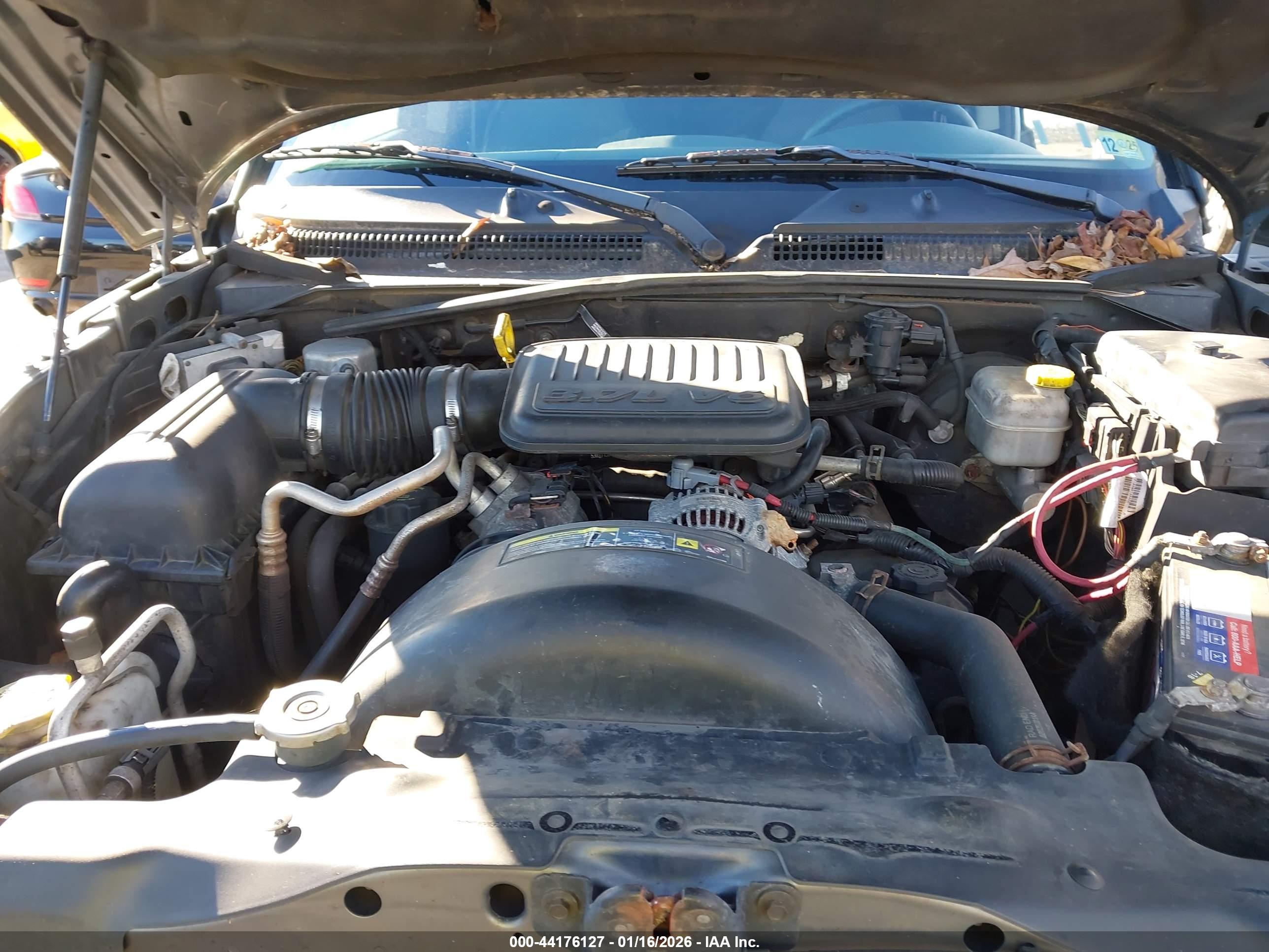 DODGE DAKOTA image 10