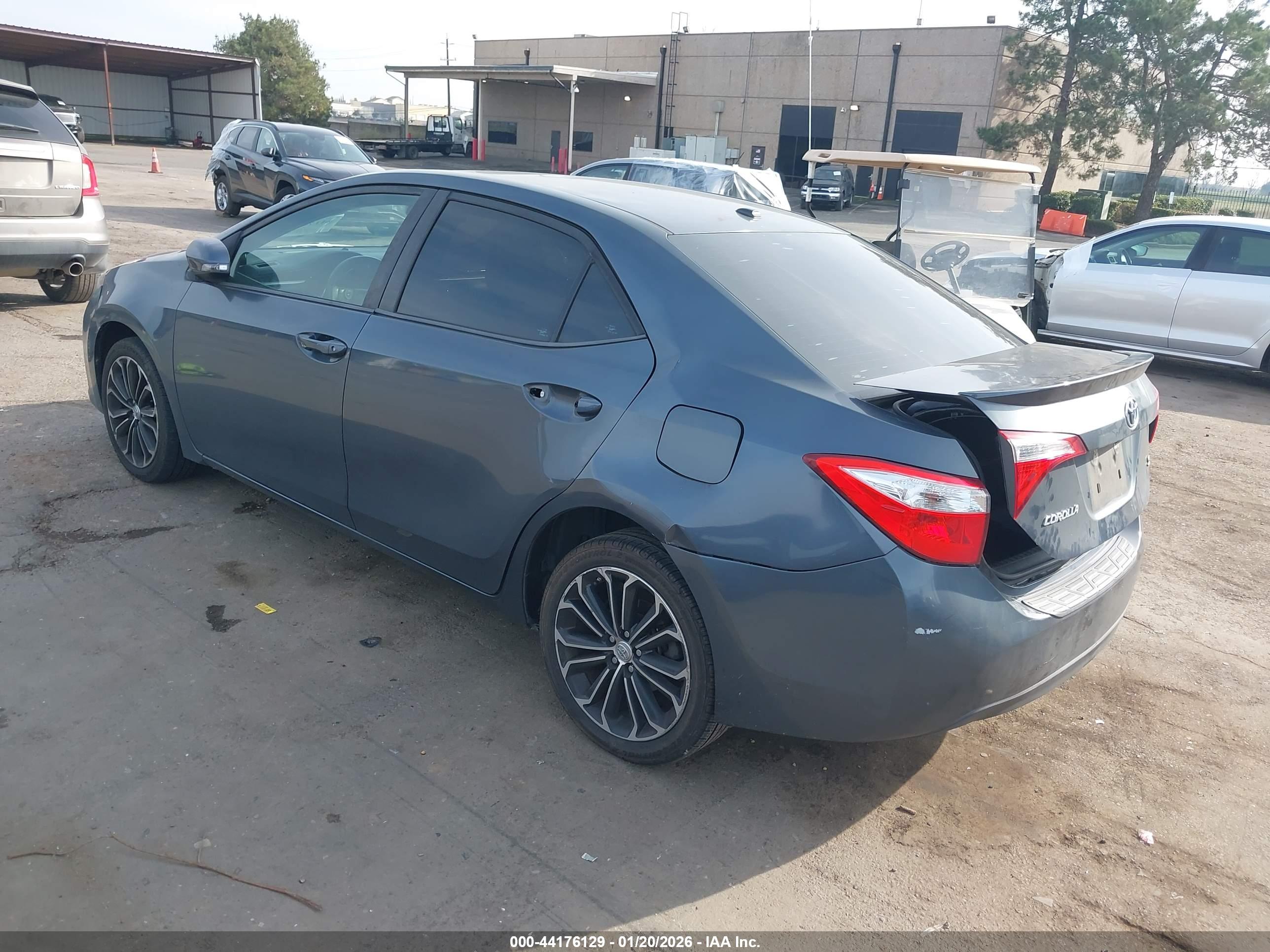 TOYOTA COROLLA image 3