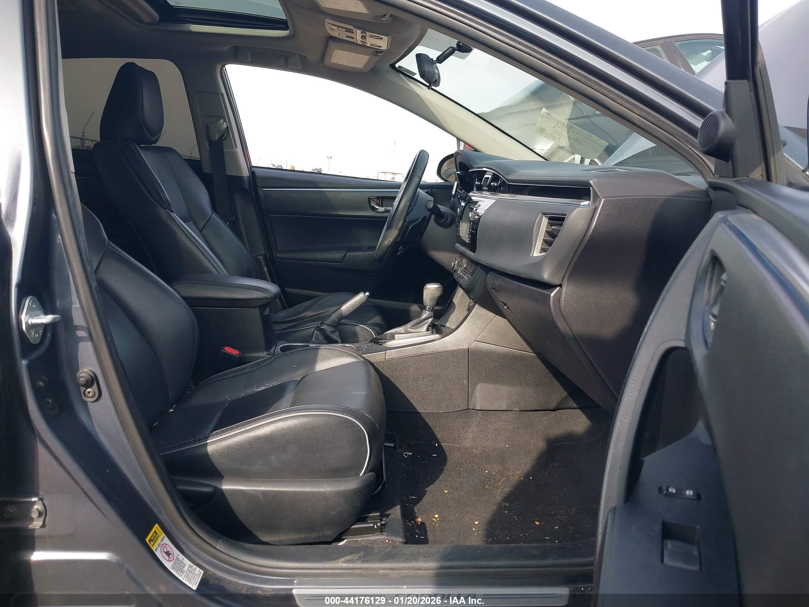 TOYOTA COROLLA image 5