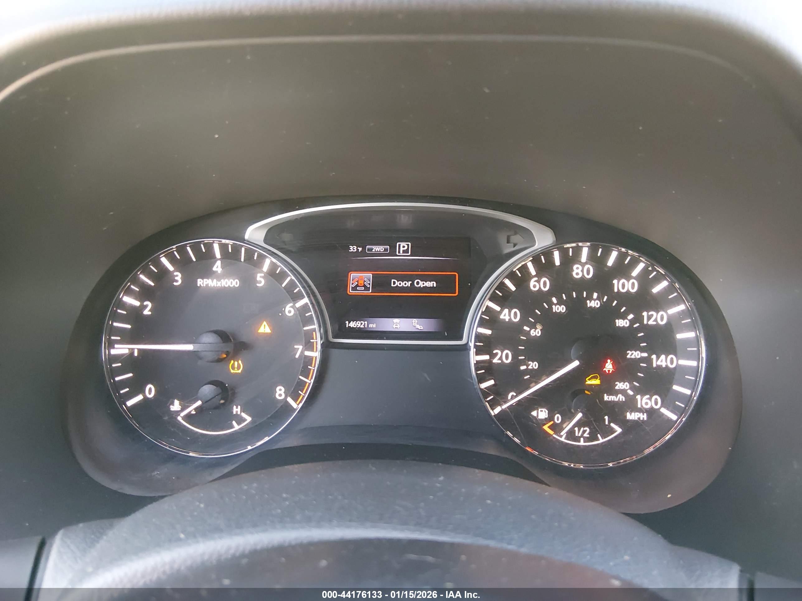 NISSAN PATHFINDER image 7
