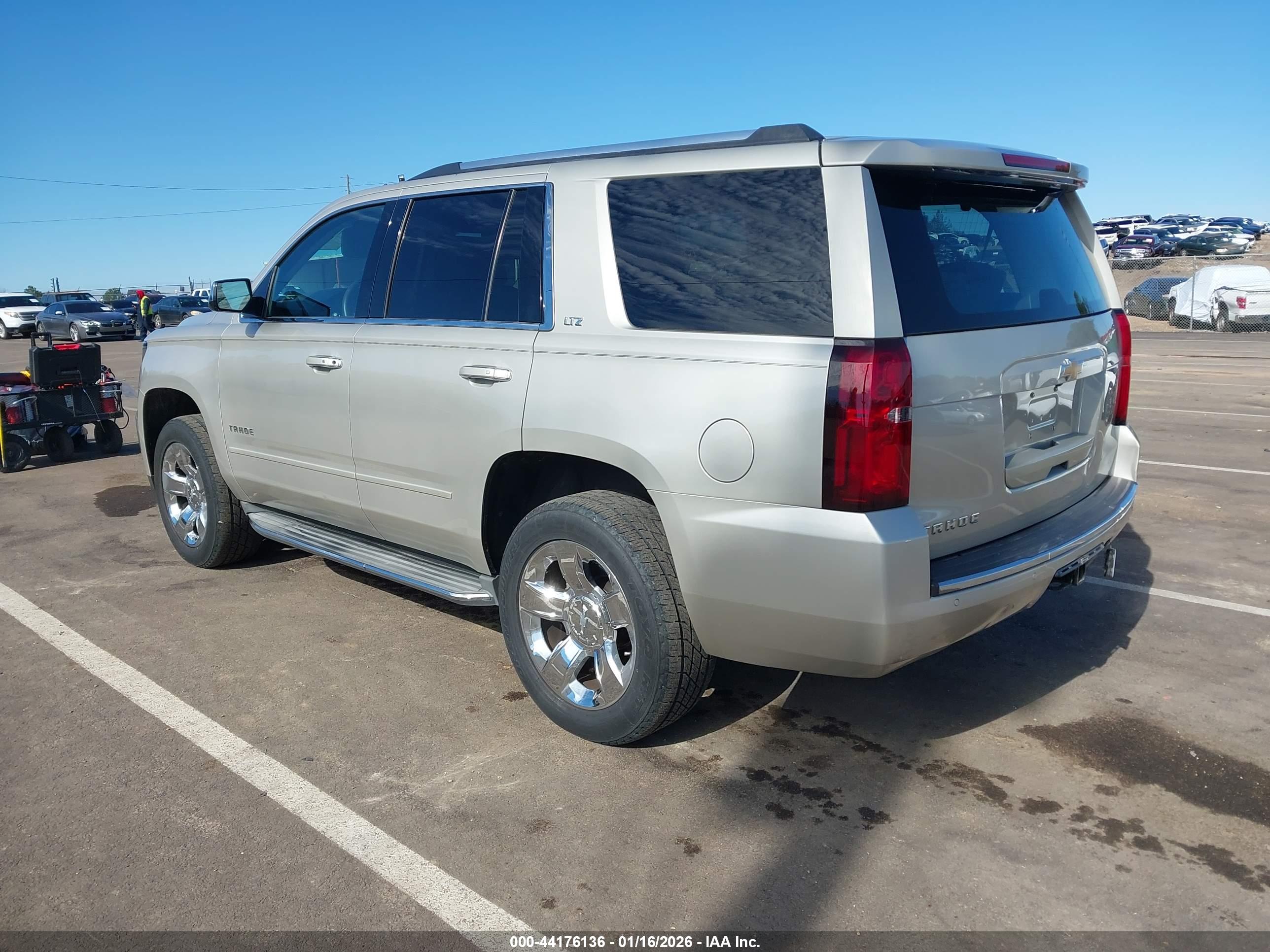 CHEVROLET TAHOE image 3