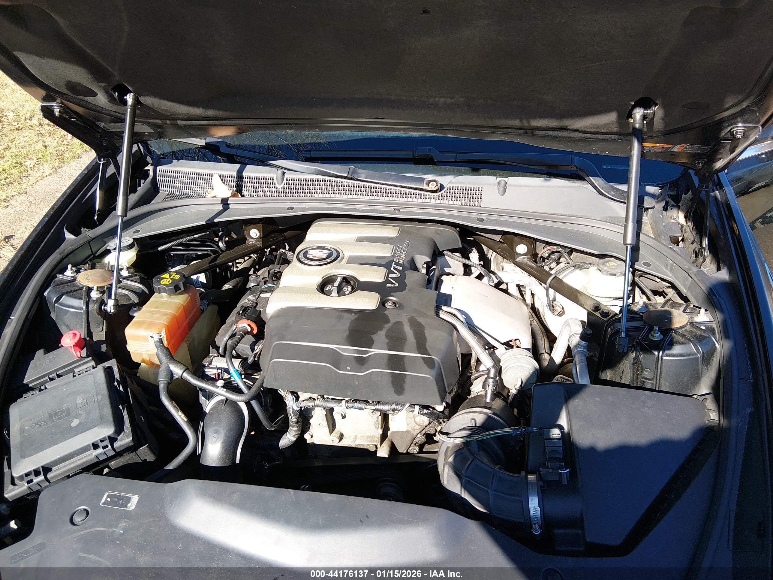 CADILLAC CTS image 10