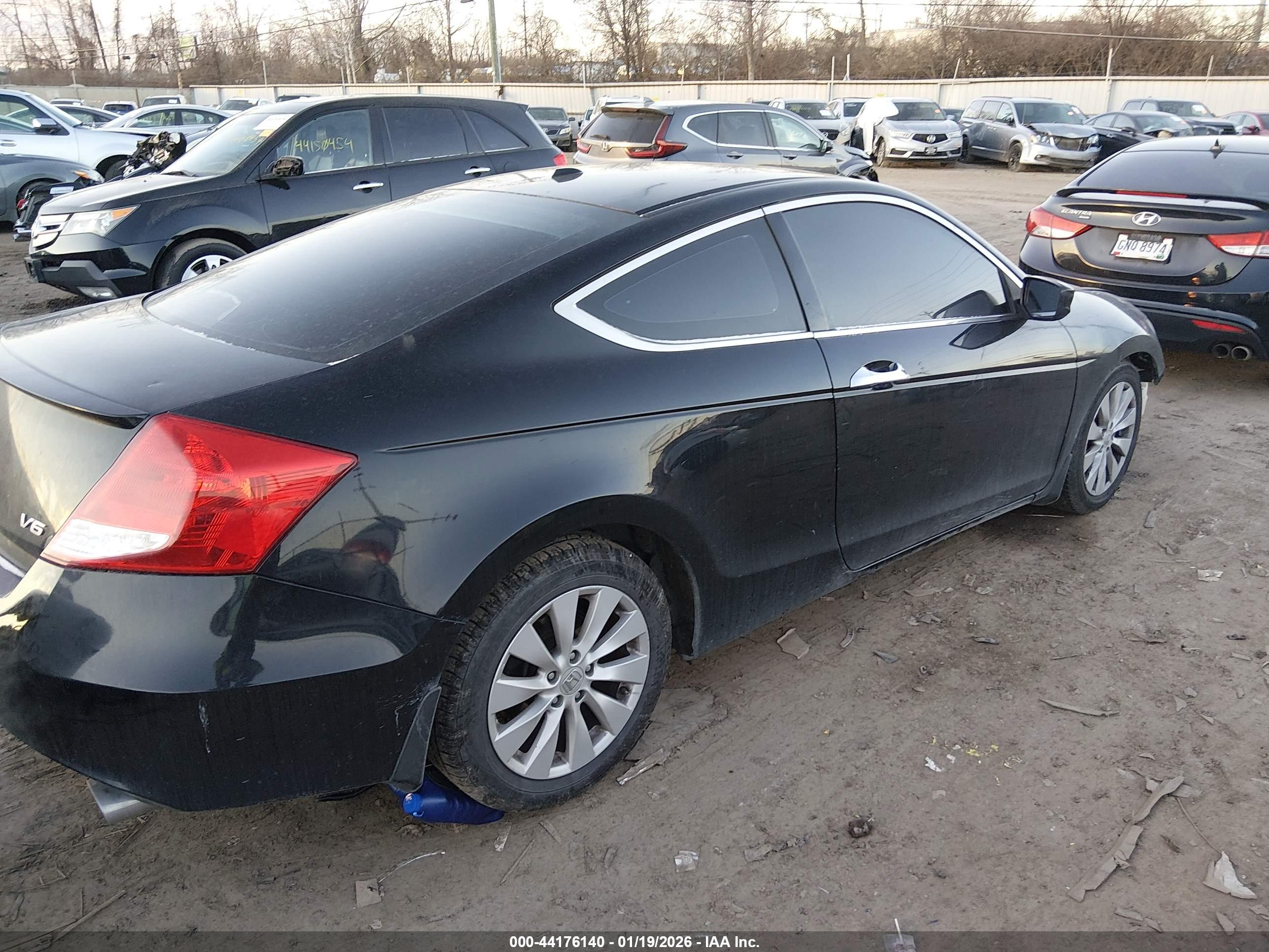 HONDA ACCORD image 4