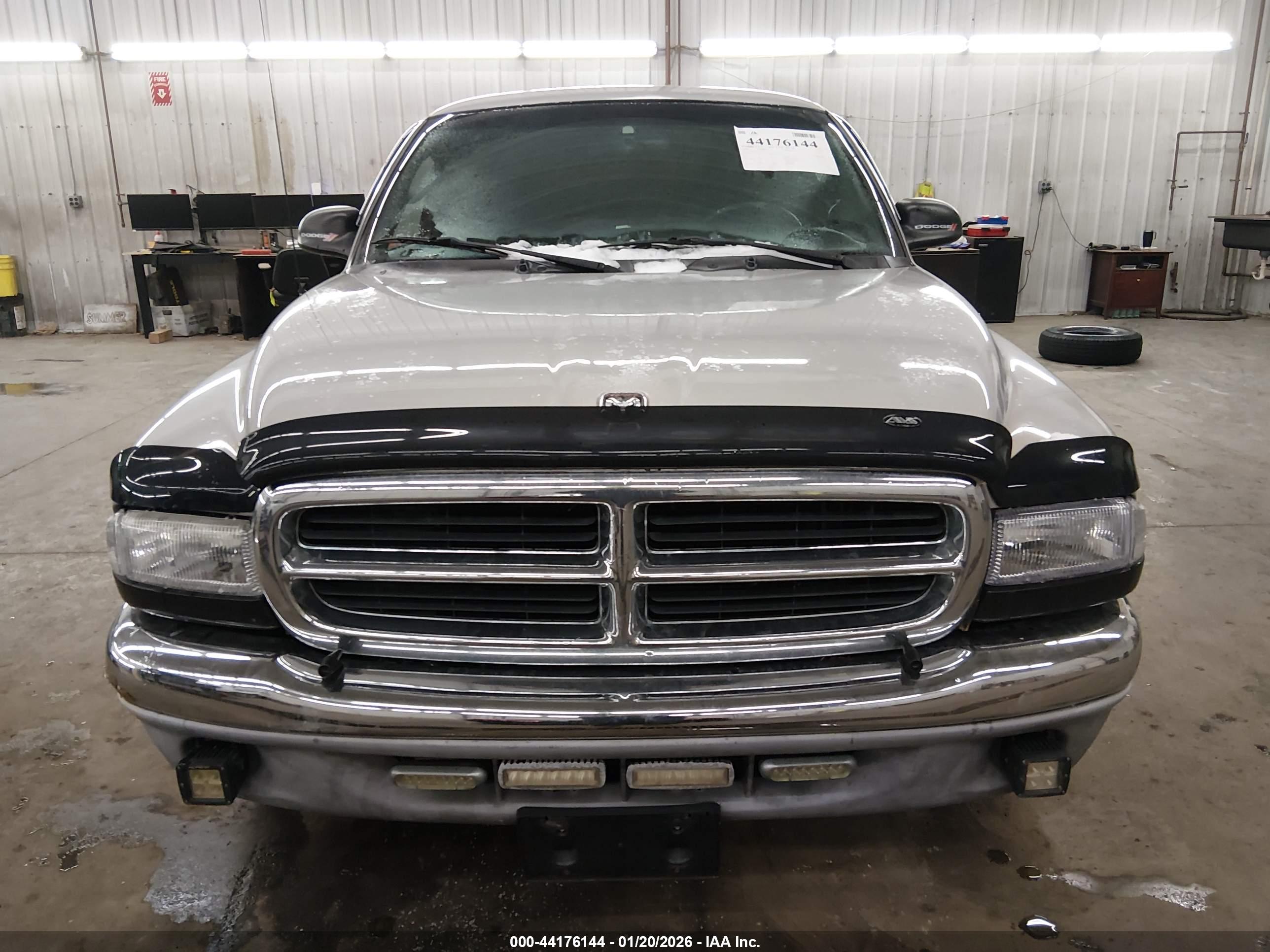 DODGE DAKOTA image 6