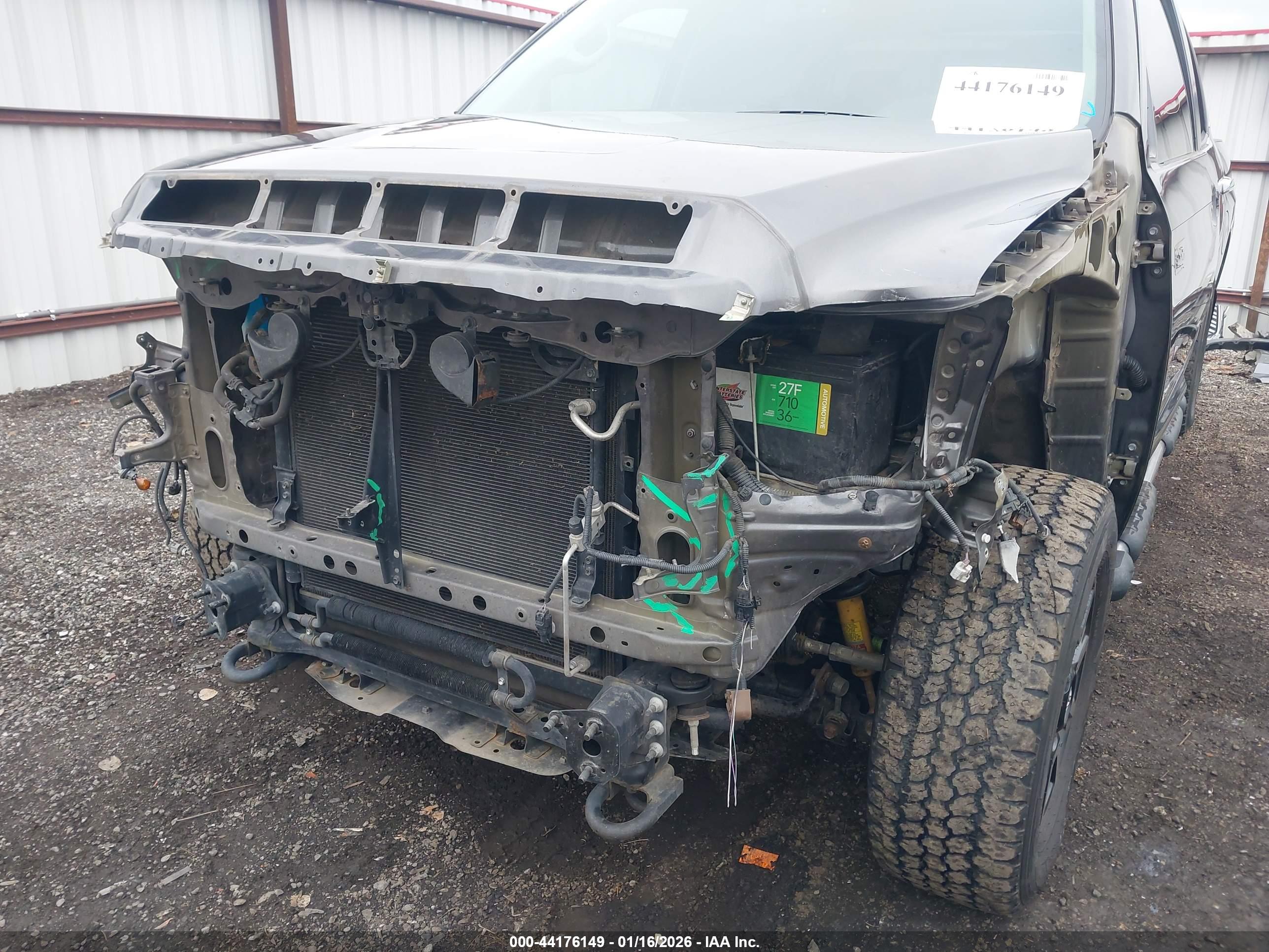 TOYOTA TUNDRA image 6