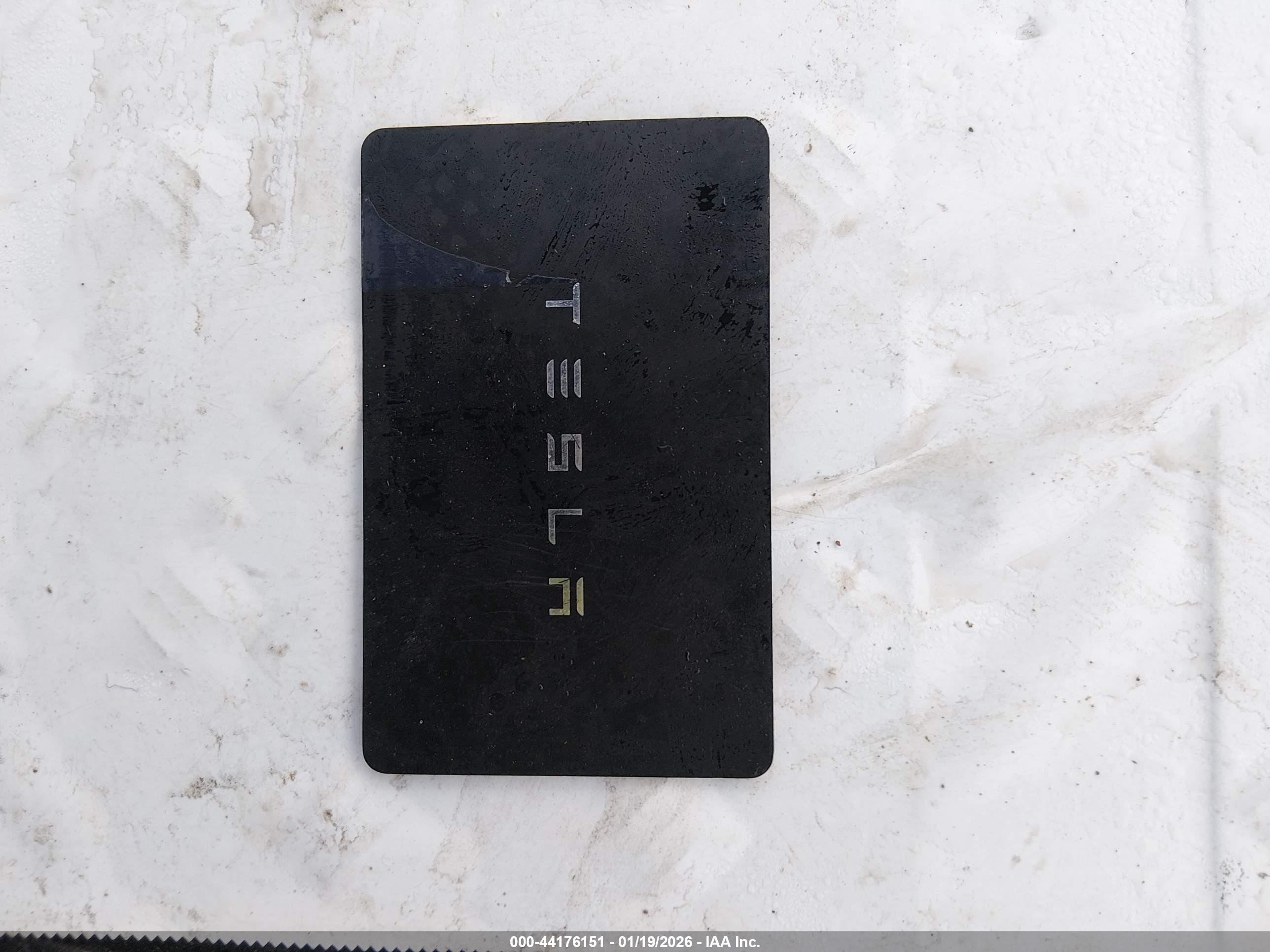 TESLA MODEL image 11