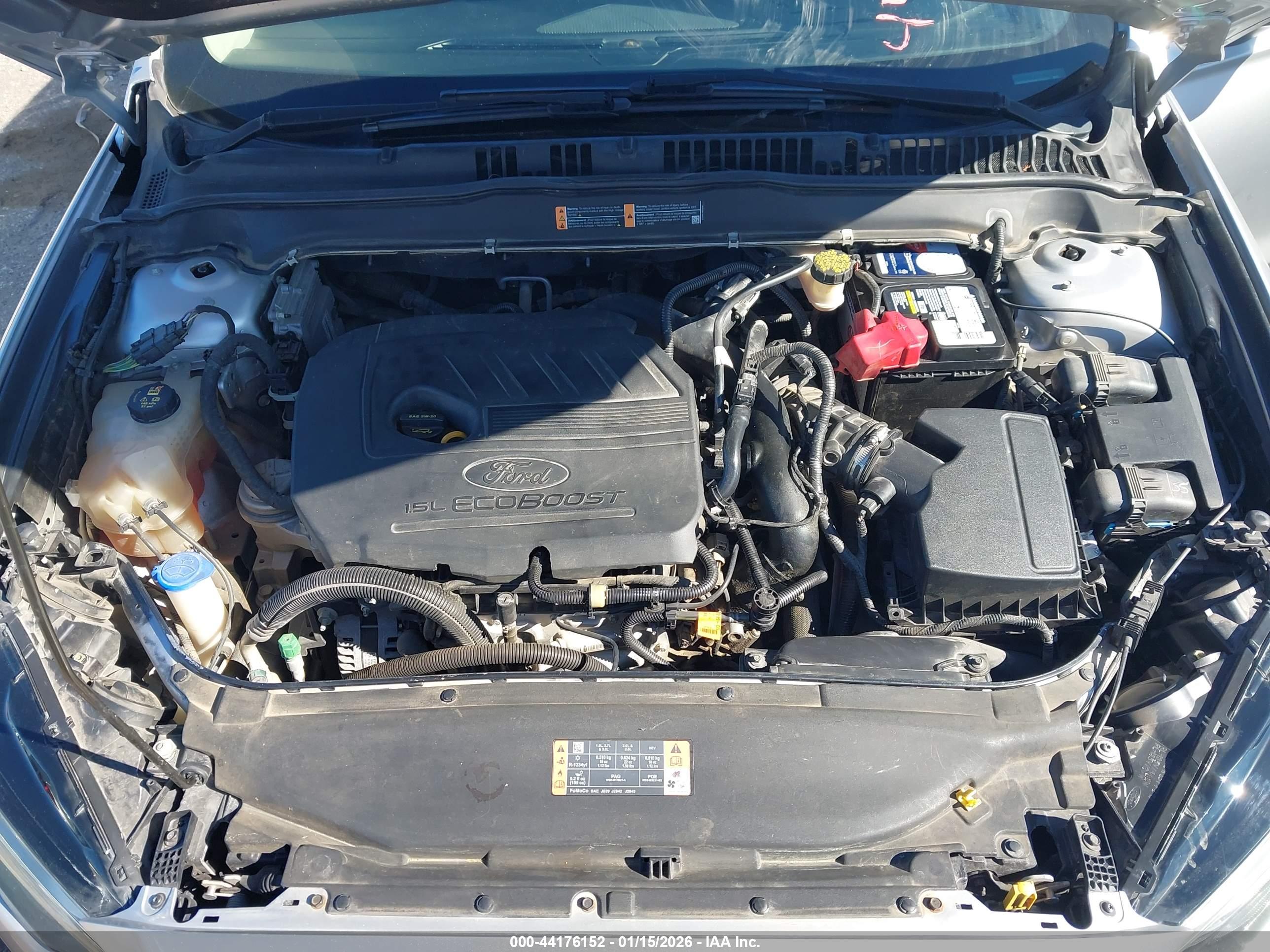 FORD FUSION image 10