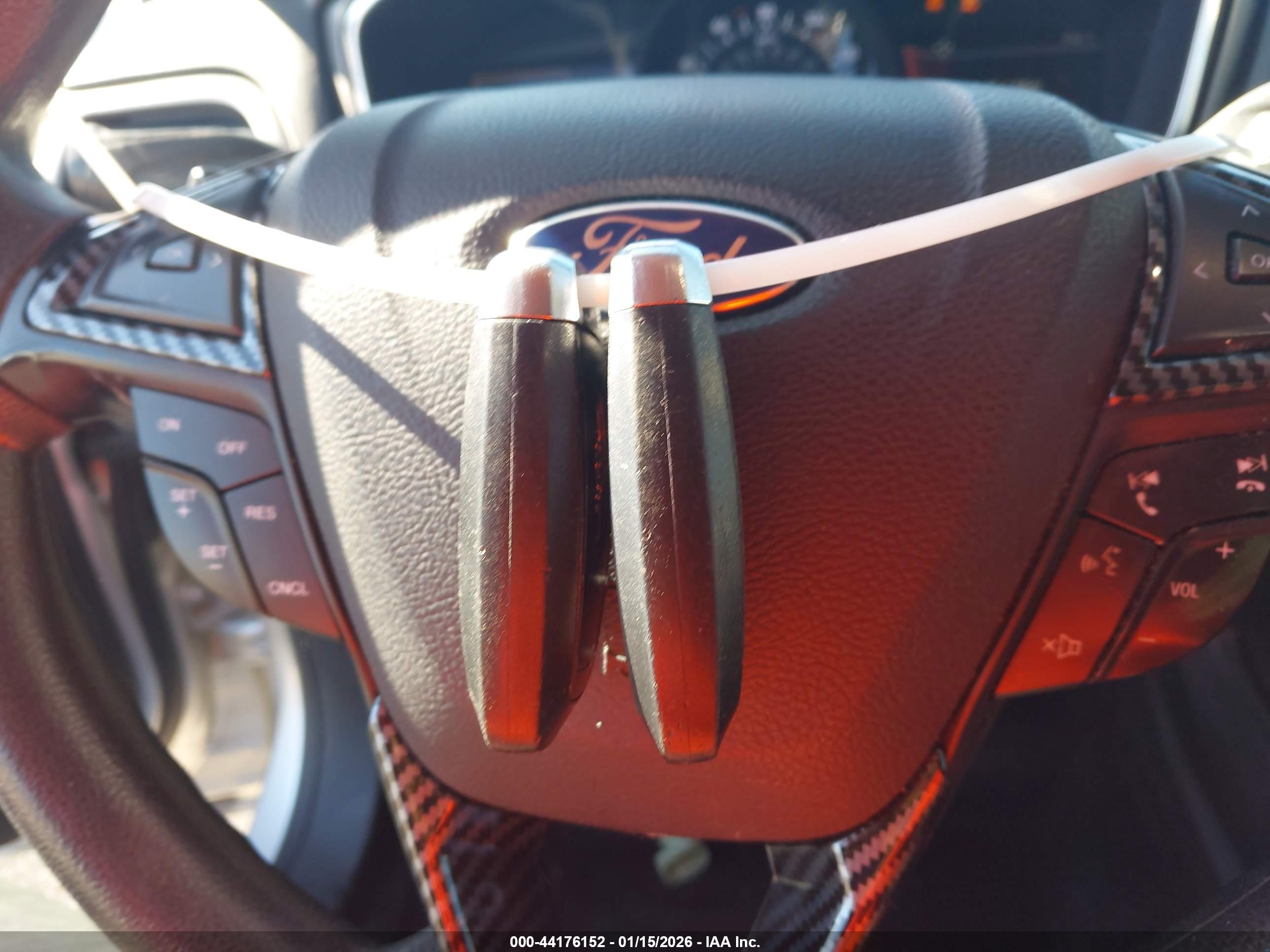 FORD FUSION image 11