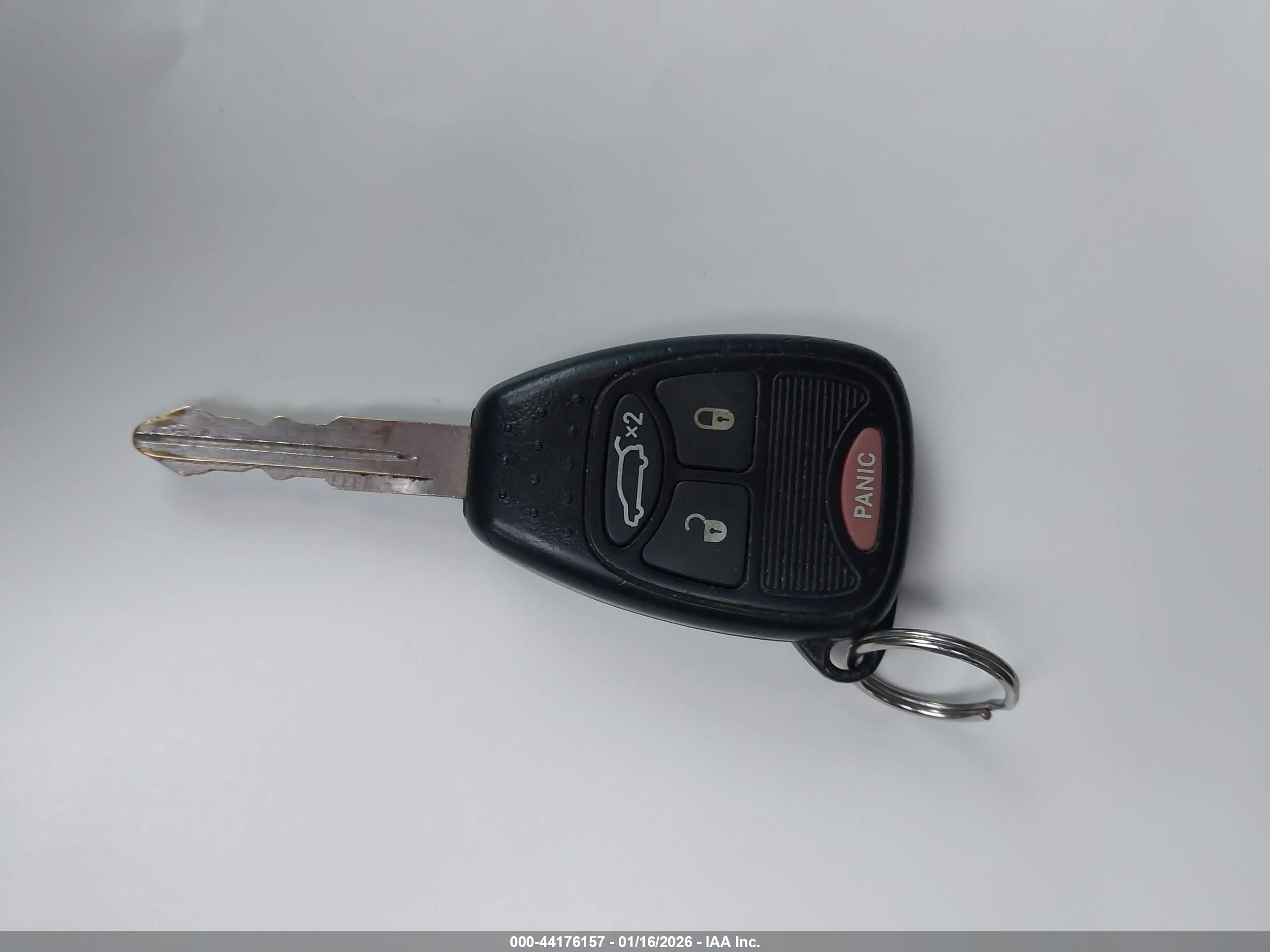 JEEP LIBERTY image 11