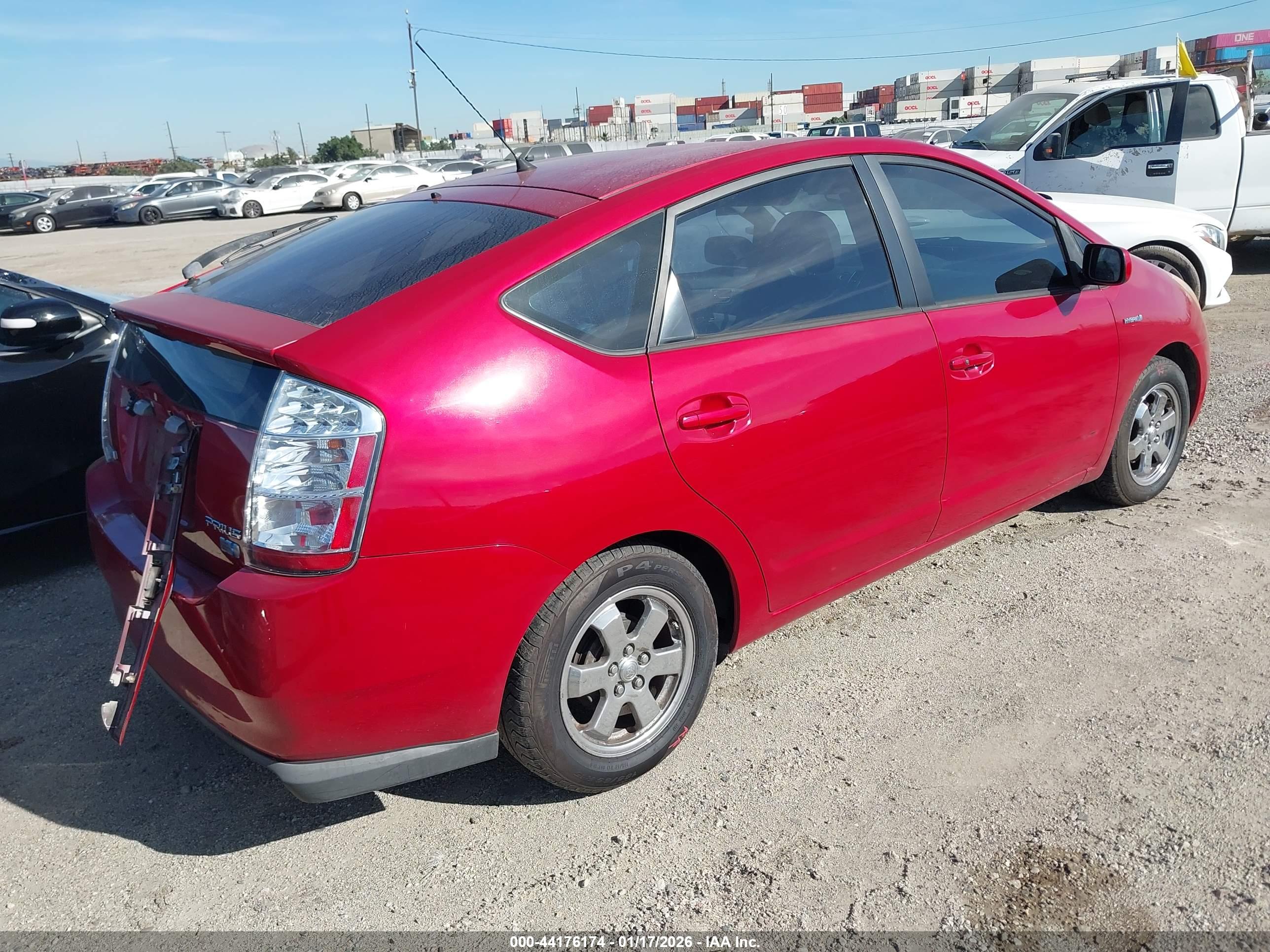 TOYOTA PRIUS image 4