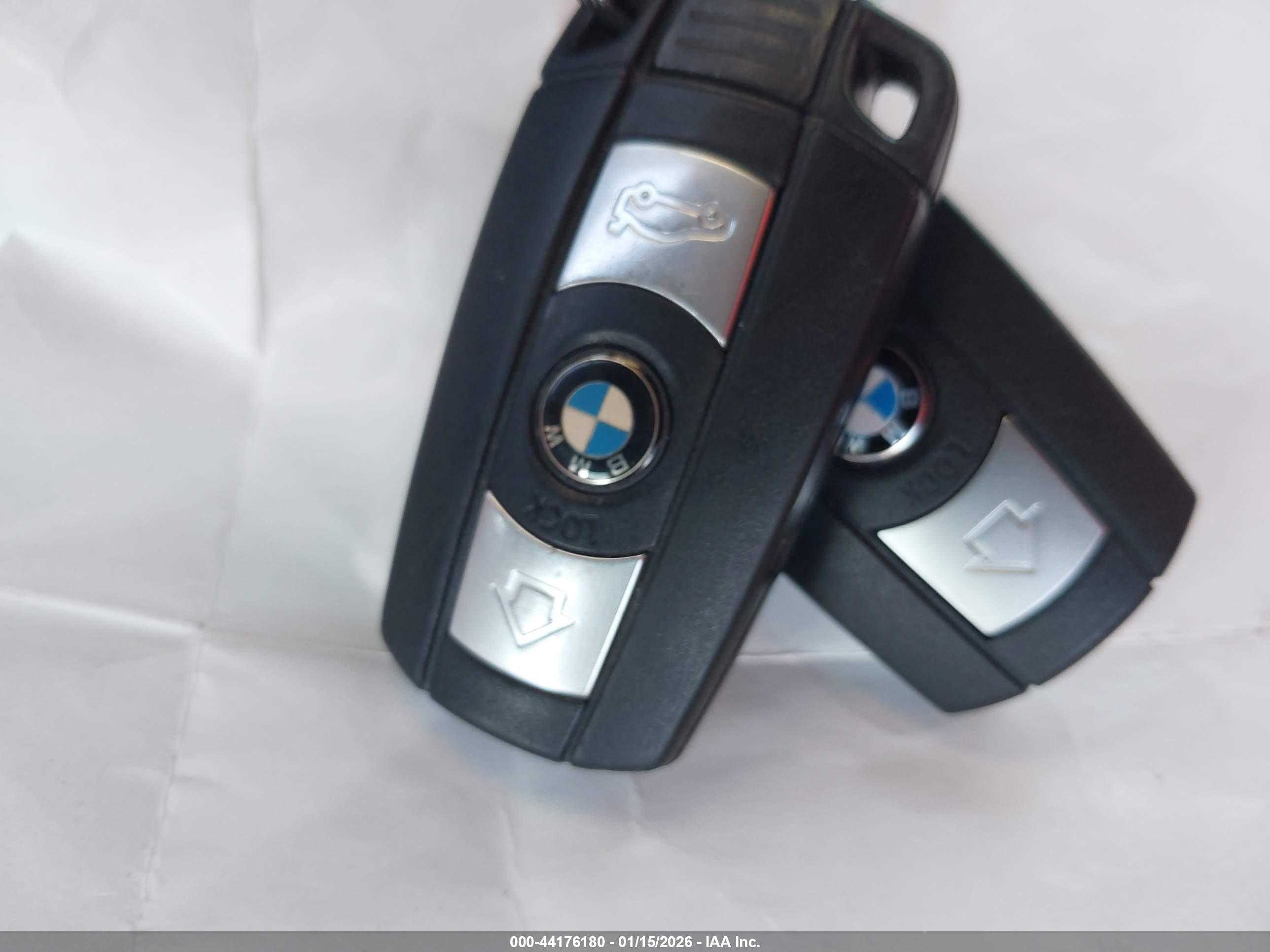 BMW 335I image 11