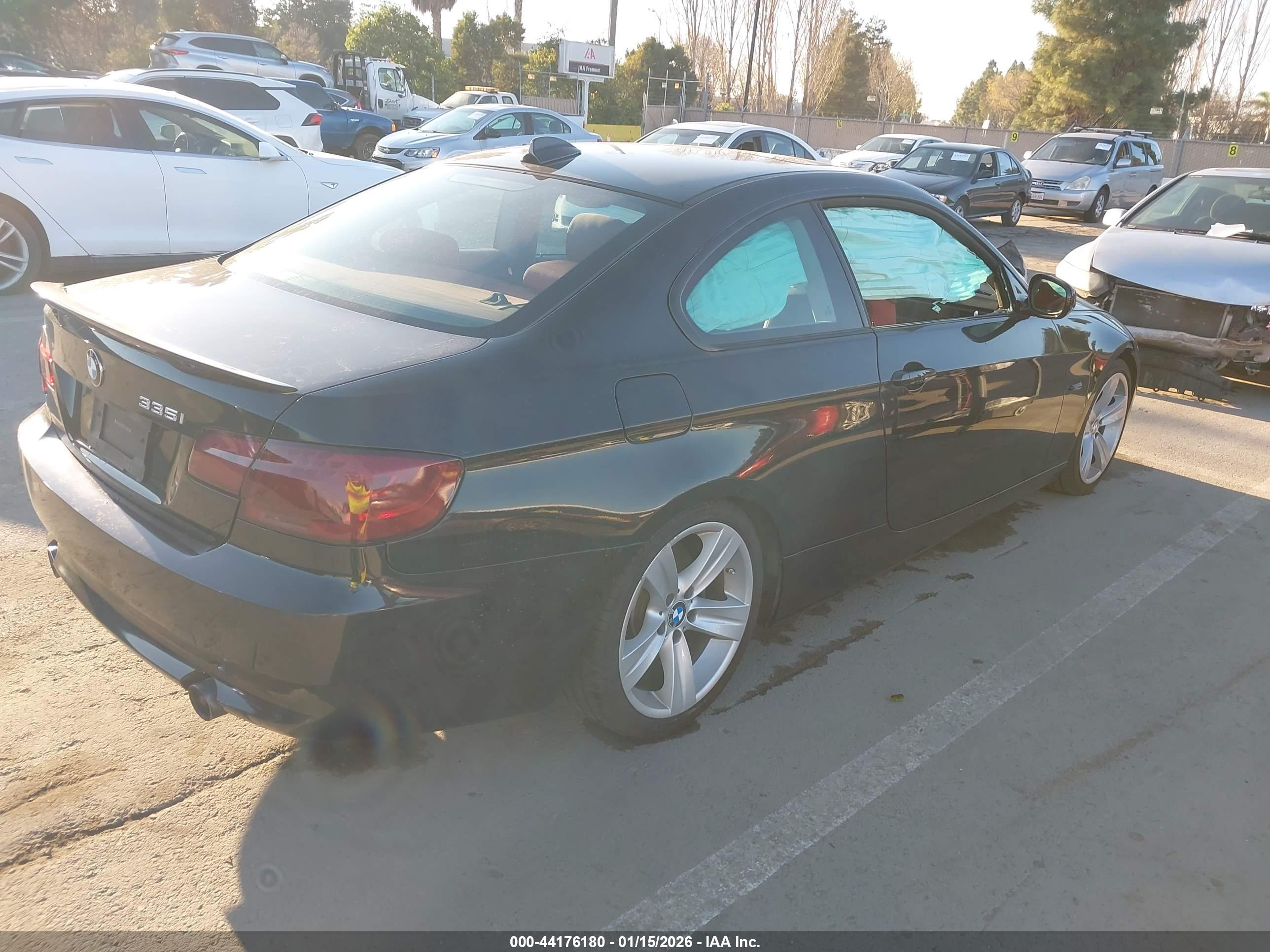 BMW 335I image 4