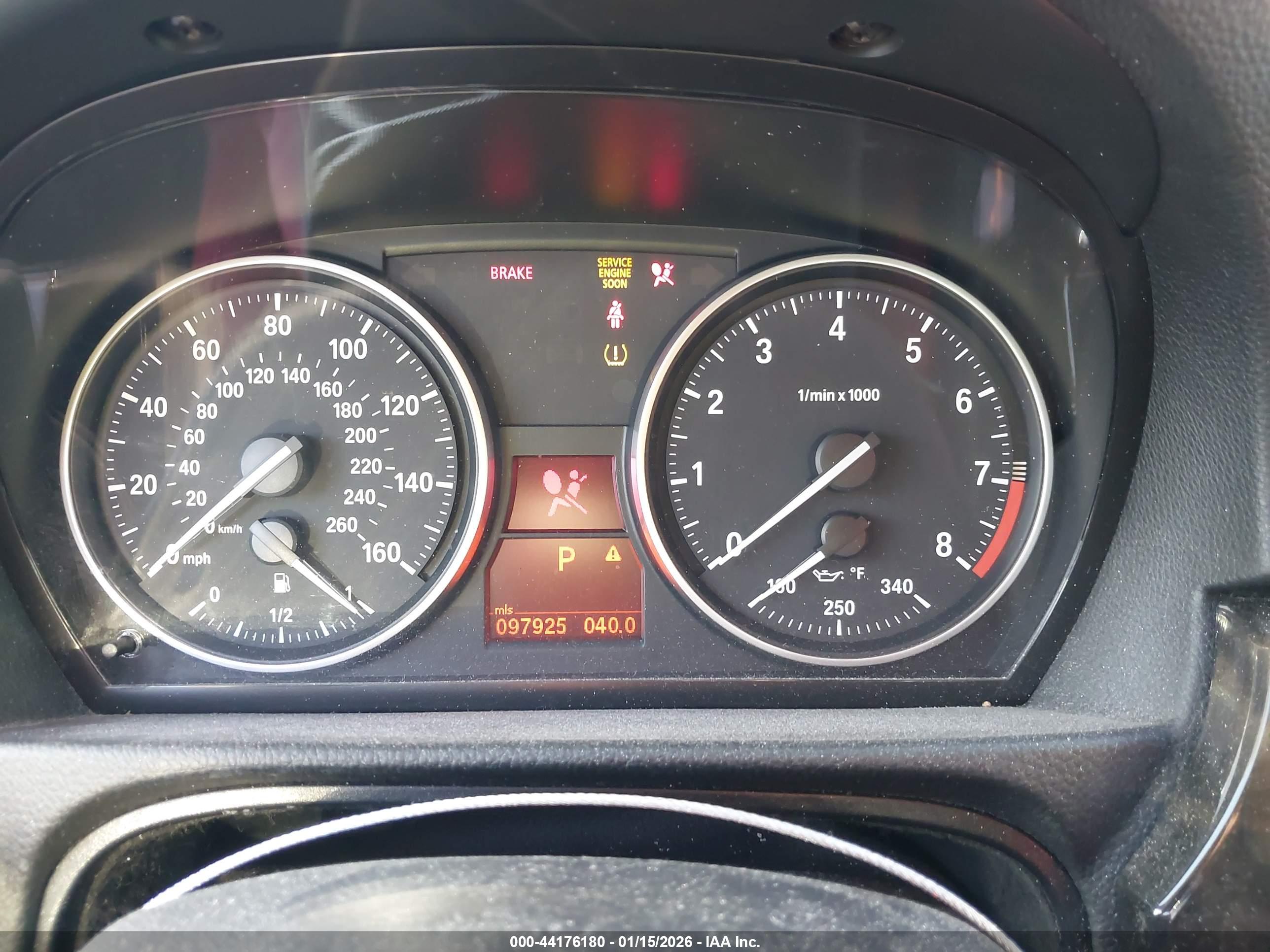 BMW 335I image 7