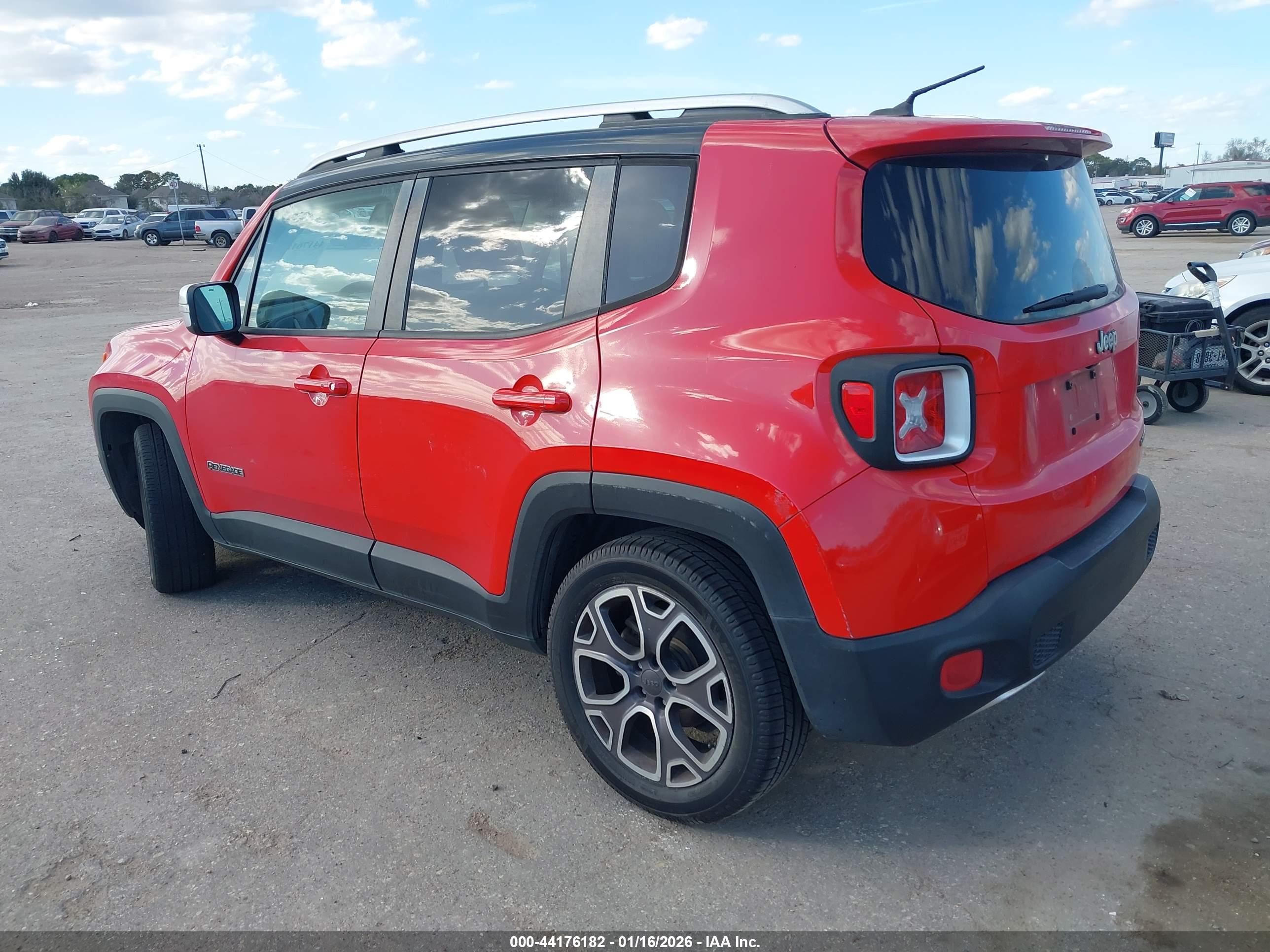 JEEP RENEGADE image 3
