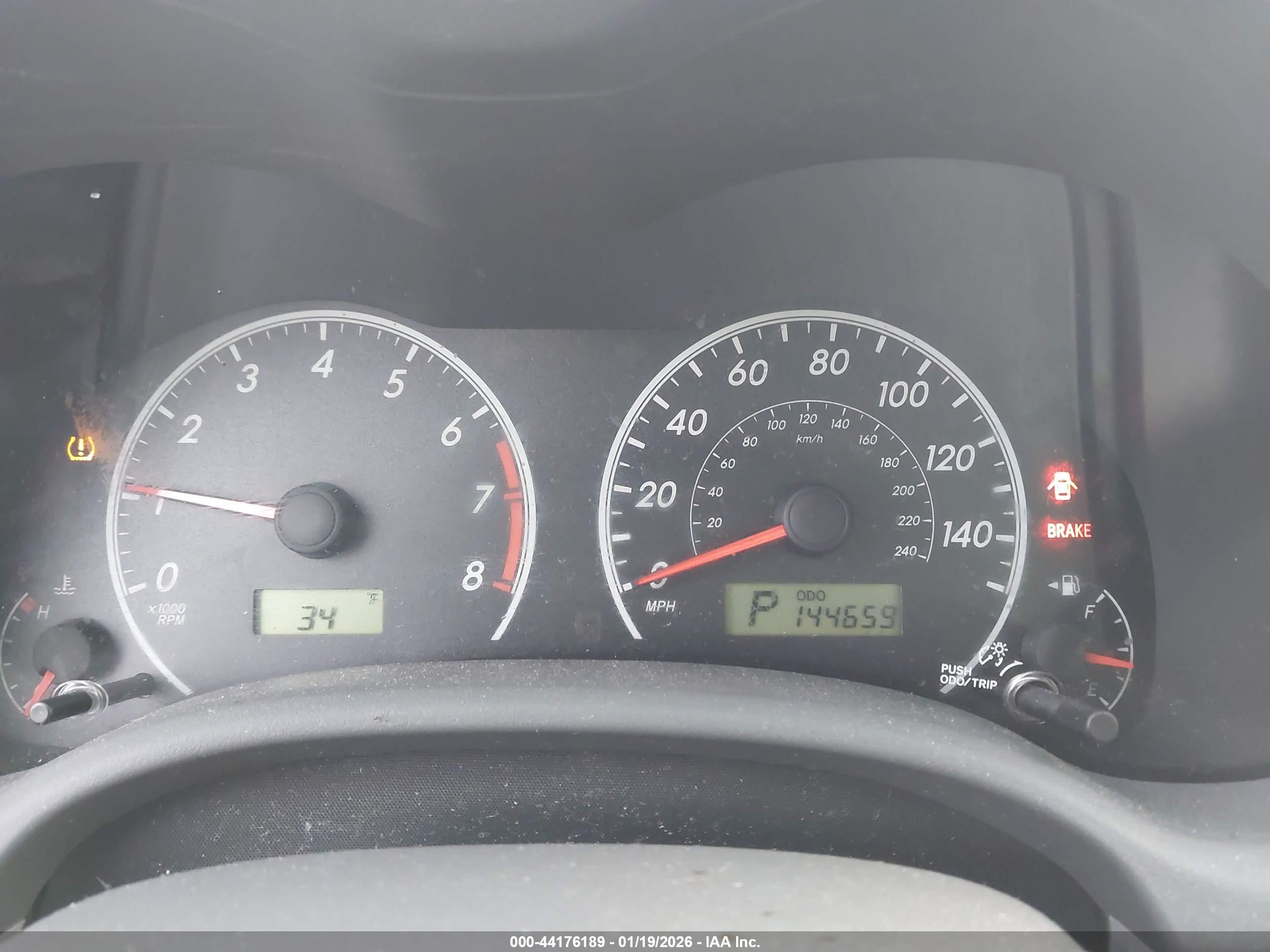 TOYOTA COROLLA image 7